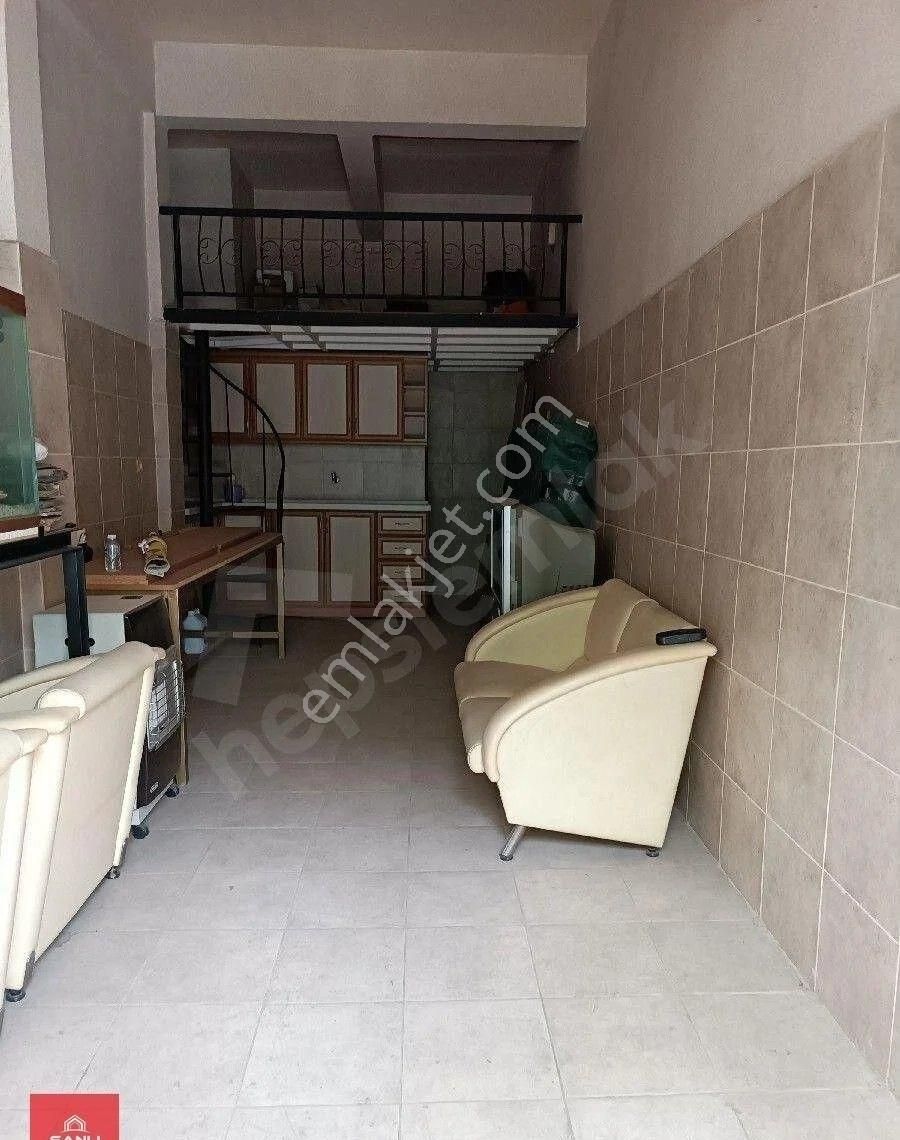 İzmir Şirinyer / İşçi Evleri Lambalar Üstü - Görsel 5