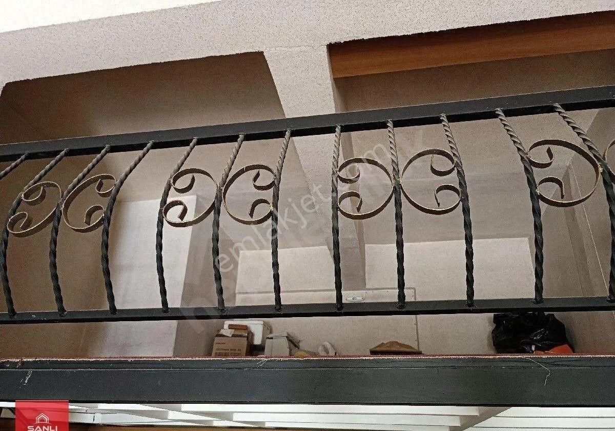 İzmir Şirinyer / İşçi Evleri Lambalar Üstü - Görsel 7