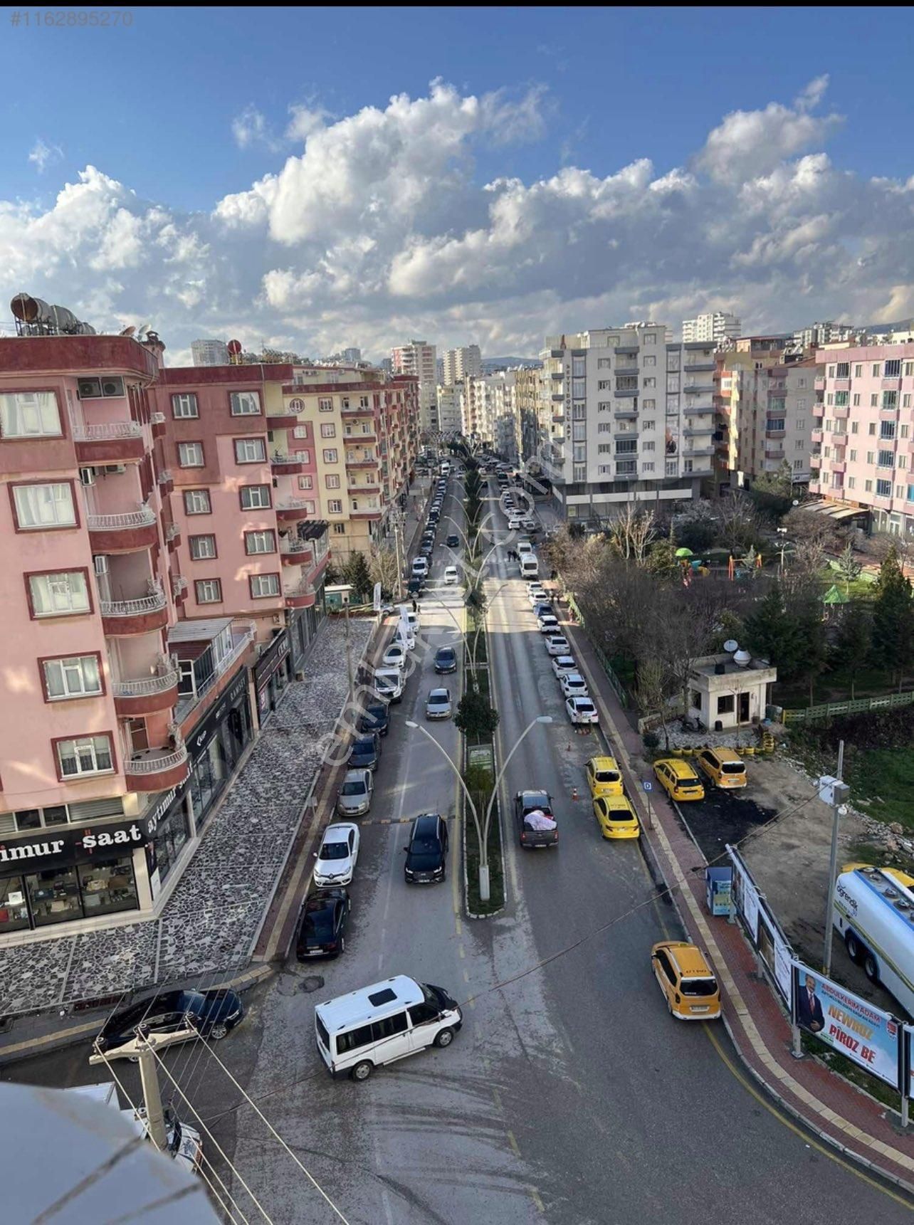 Artuklu Yenişehir Satılık Daire Ravza Caddesinde 3+1 Daire Sahibinden