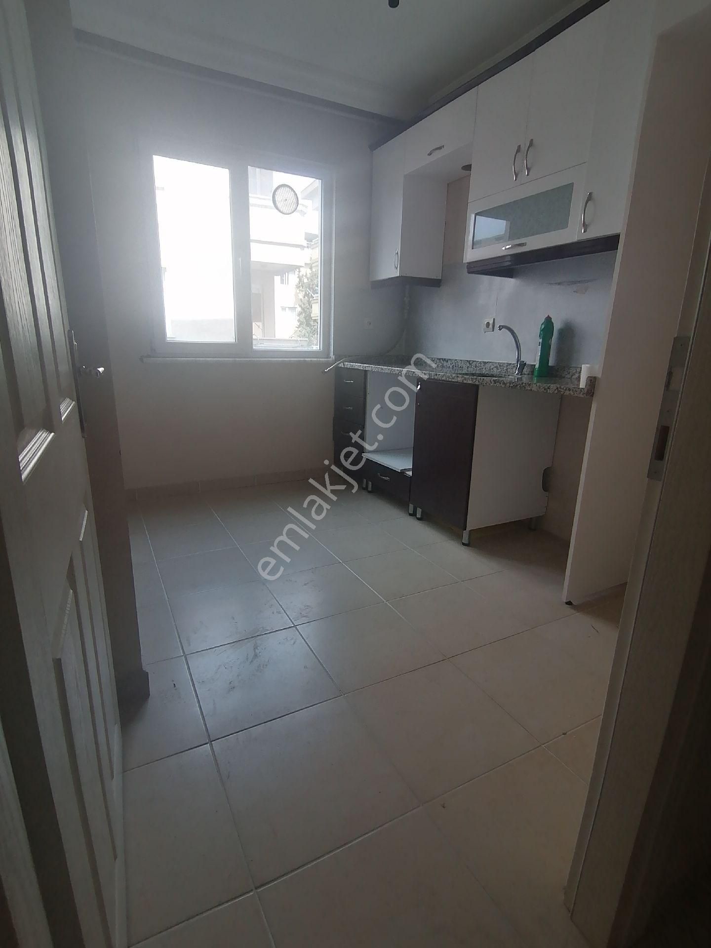 Ümraniye Çakmak Site Mahallesi Bekara Yabancı Ya Atay Caddesi Üzerinde Yeni Bina Kiralık 1.kat - Görsel 26