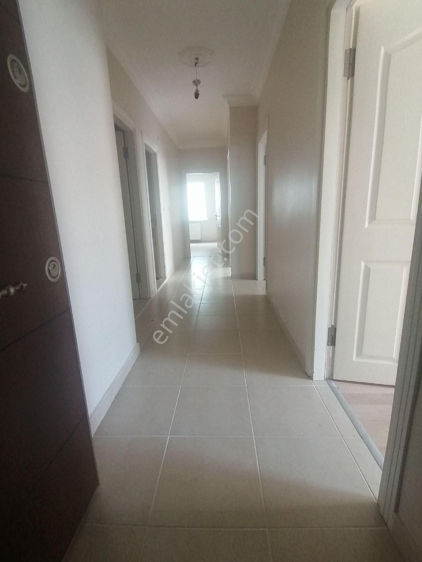 Ümraniye Çakmak Site Mahallesi Bekara Yabancı Ya Atay Caddesi Üzerinde Yeni Bina Kiralık 1.kat - Görsel 14