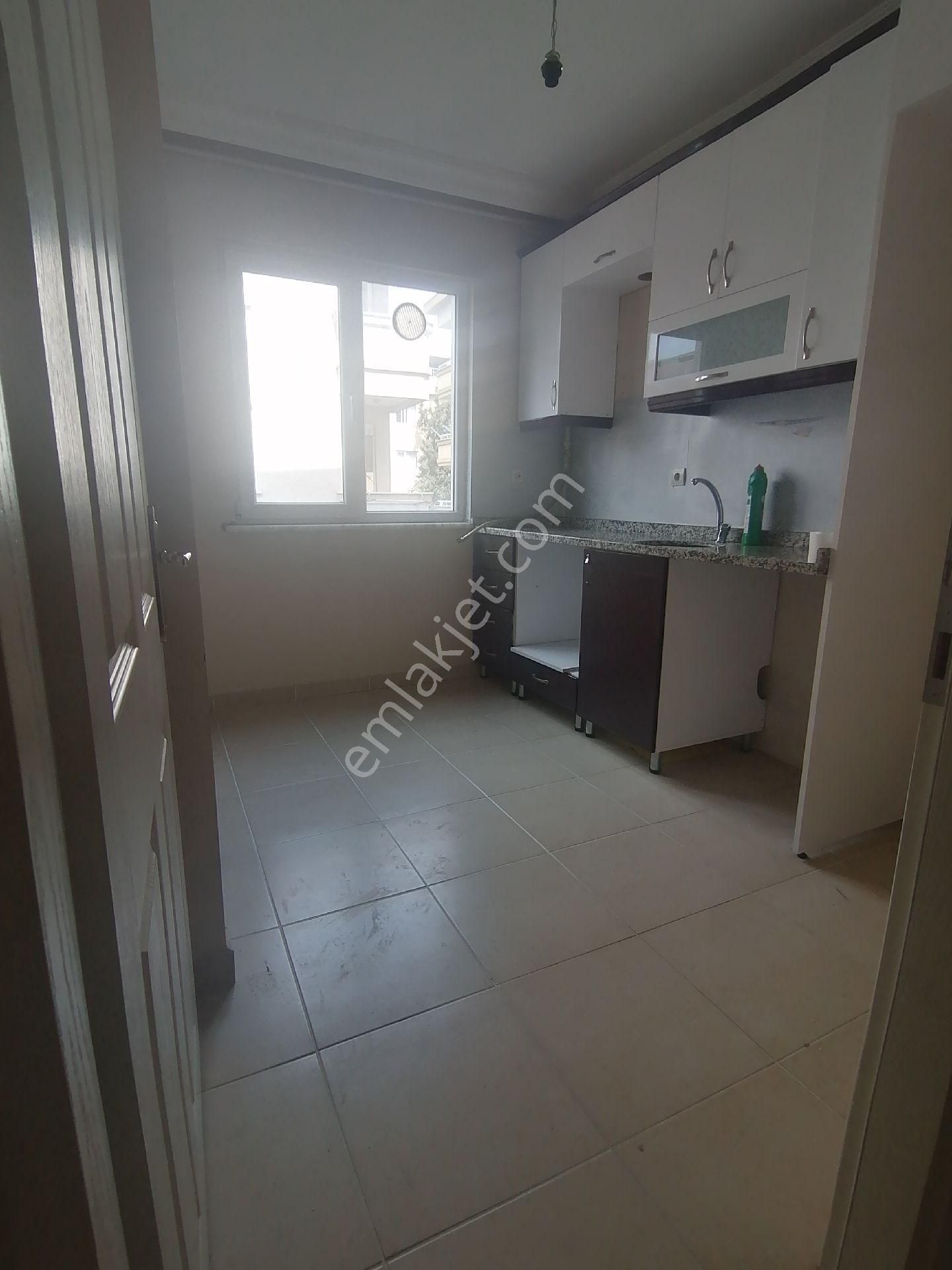 Ümraniye Çakmak Site Mahallesi Bekara Yabancı Ya Atay Caddesi Üzerinde Yeni Bina Kiralık 1.kat - Görsel 24