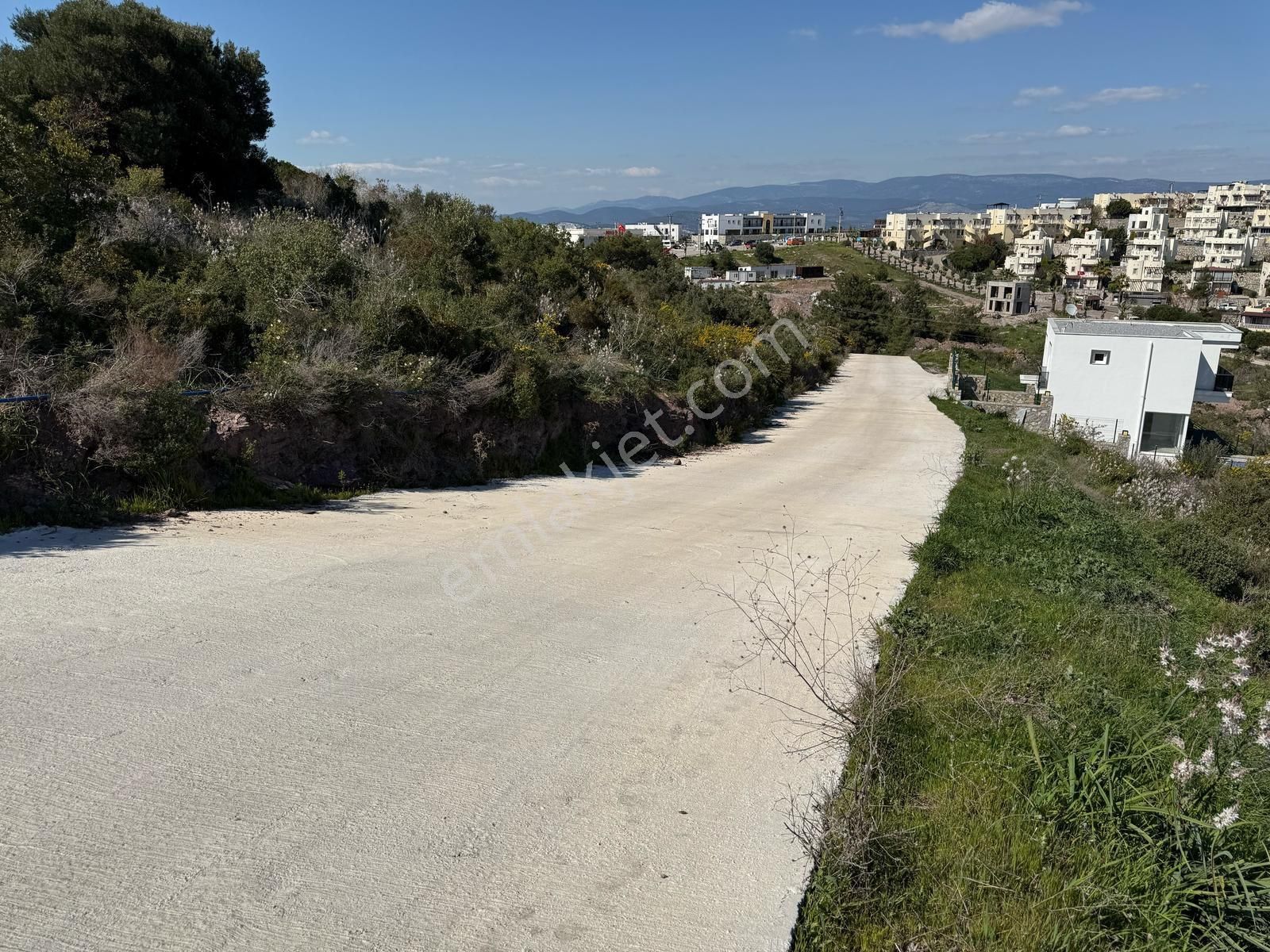 Denize Yakın Satılık Konut İmarlı Arsa 2 Parsel Yüzde 30 İmarlı - Görsel 4