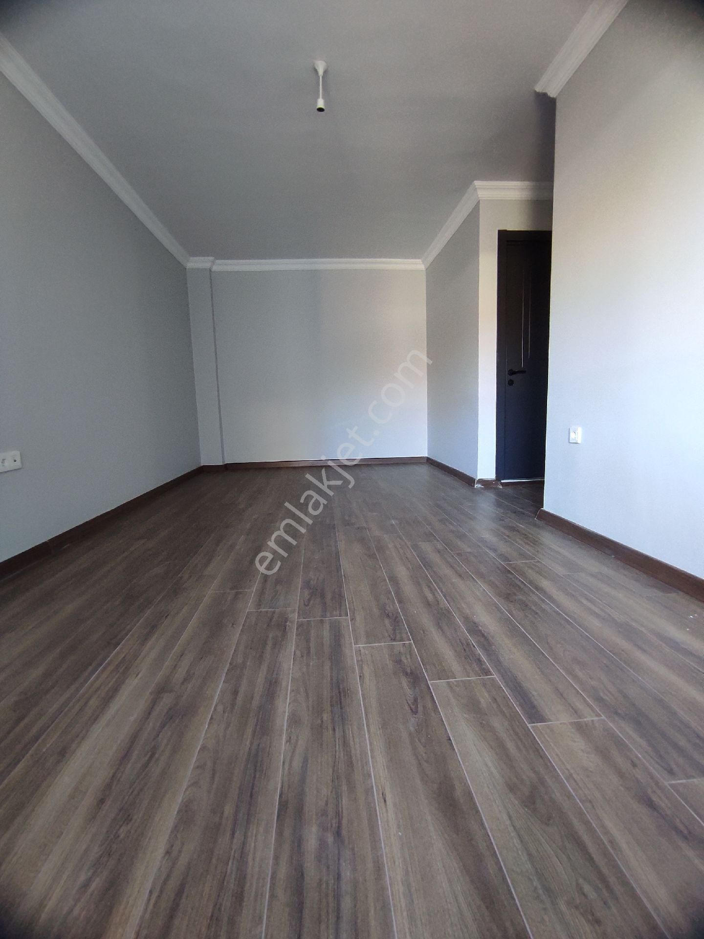 Çiftlikköy Sahilde 3+1 Ara Kat Ultra Lüks Daire - Görsel 3
