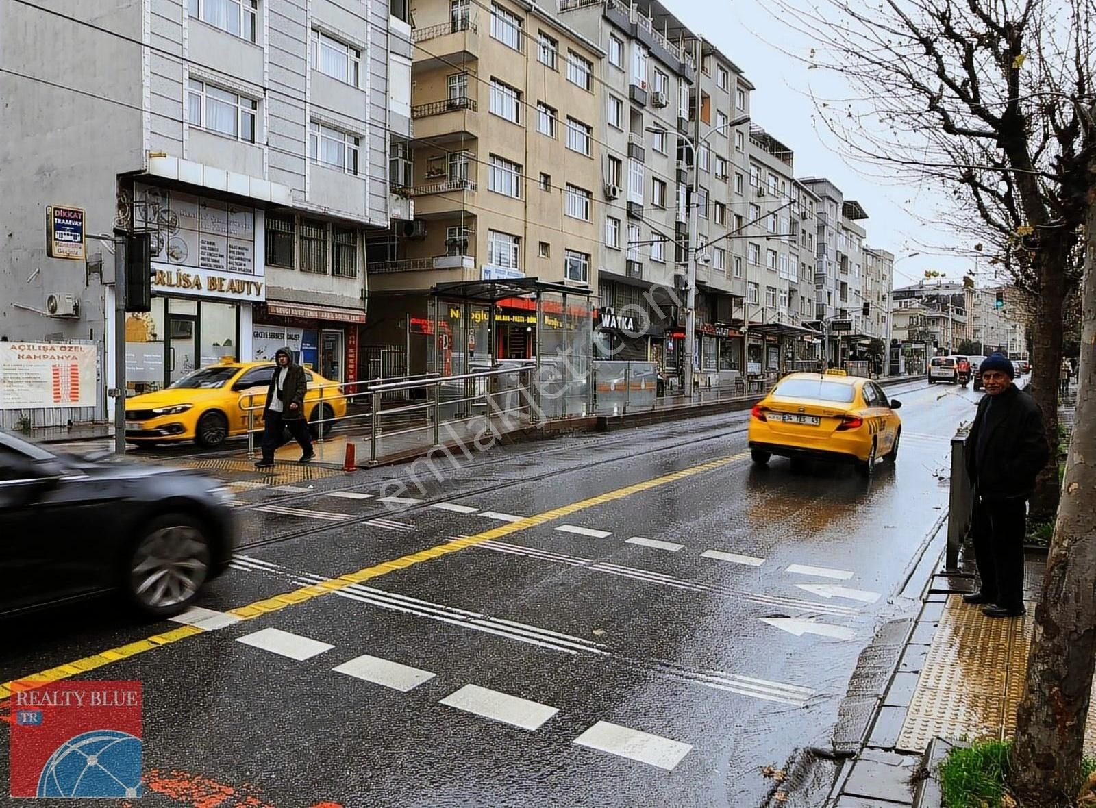 Güngören Merkez Satılık Daire İstanbul Güngören Krediye Uygun Tramvaya Yakın Satılık 2+1 Daire