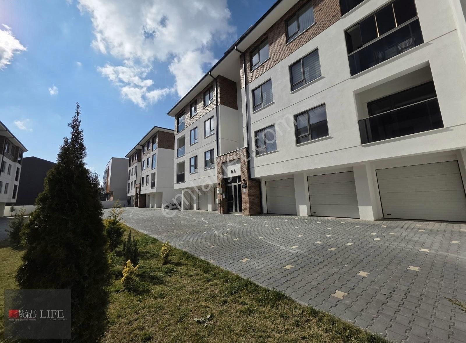 Tepebaşı Ertuğrulgazi Satılık Daire Rw Lıfe// Ertuğrulgazi Mh. Beşevler Mevki Sıfır 3+1 153m2 Daire