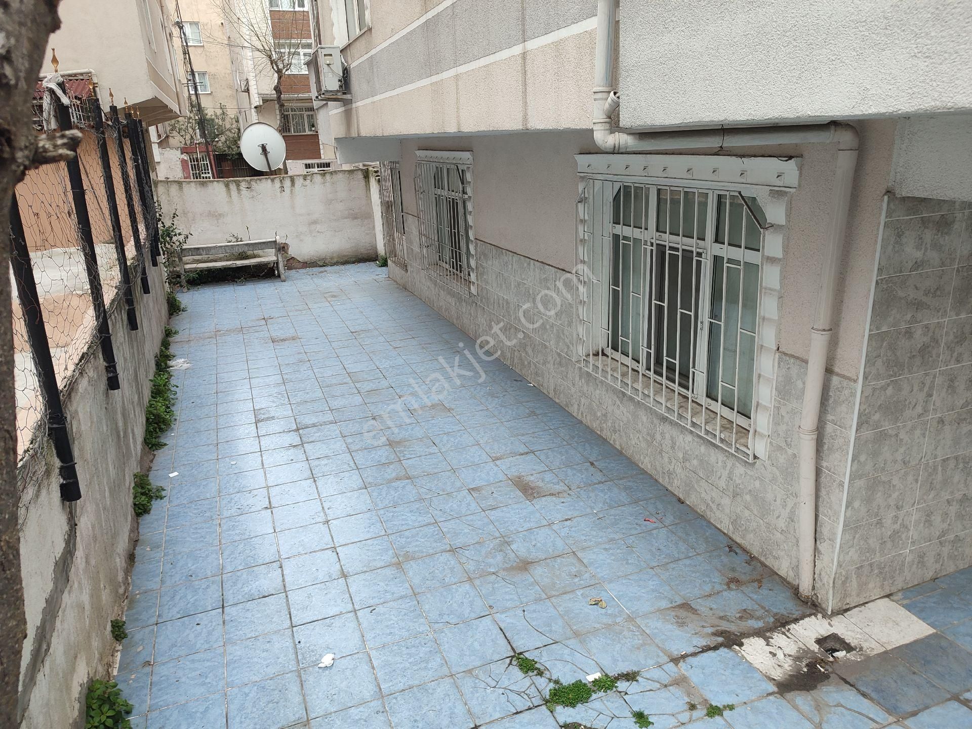 Güngören Güneştepe Kiralık Daire Sahibinden Tramvay Dibi 2+1 Daire Temiz Aile Apartmanıdır.