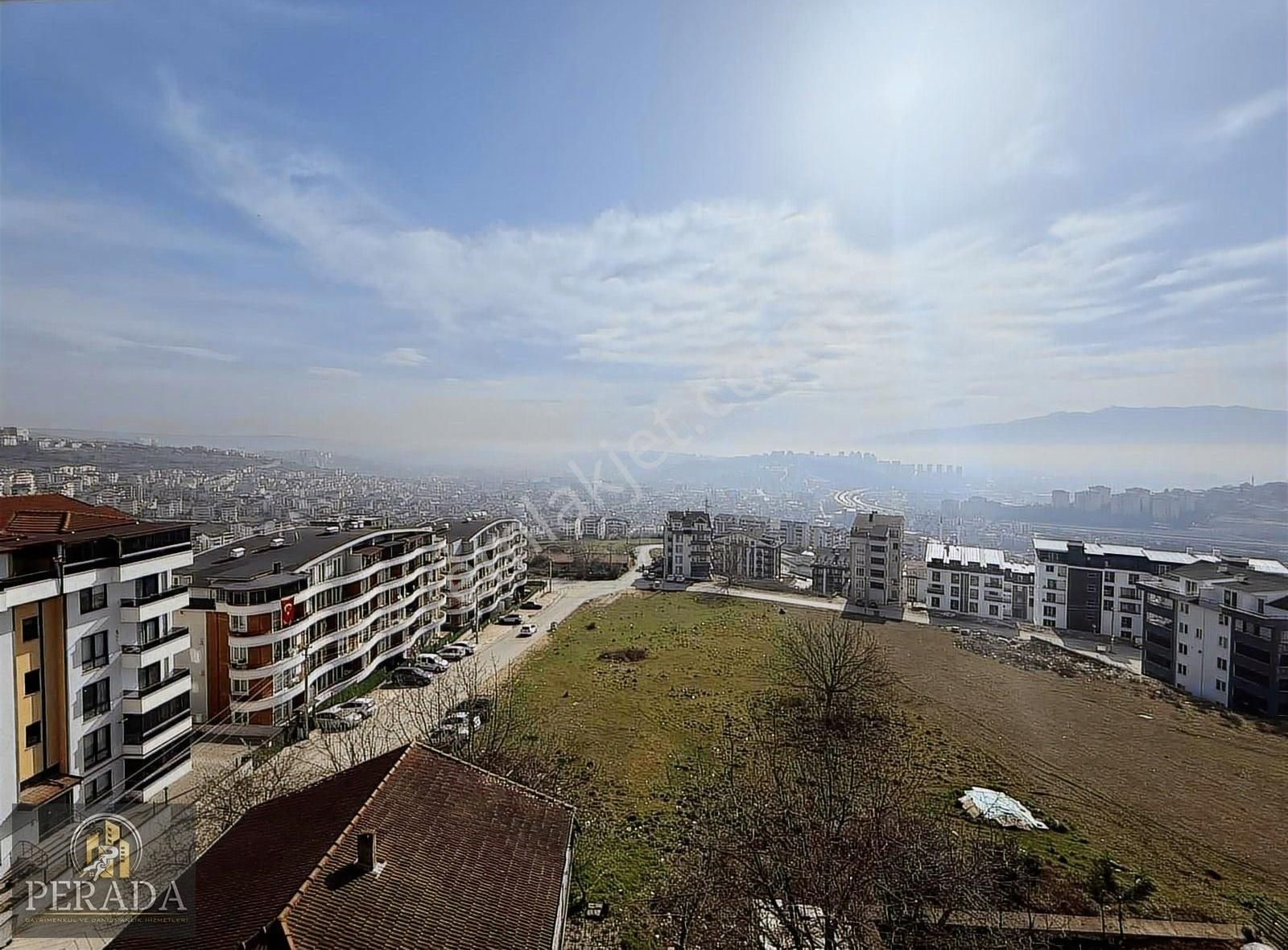 İzmit Gündoğdu Satılık Daire İzmit Şehir Hastanesi Karşısı Asansorlü 2+1 Satılık Daire