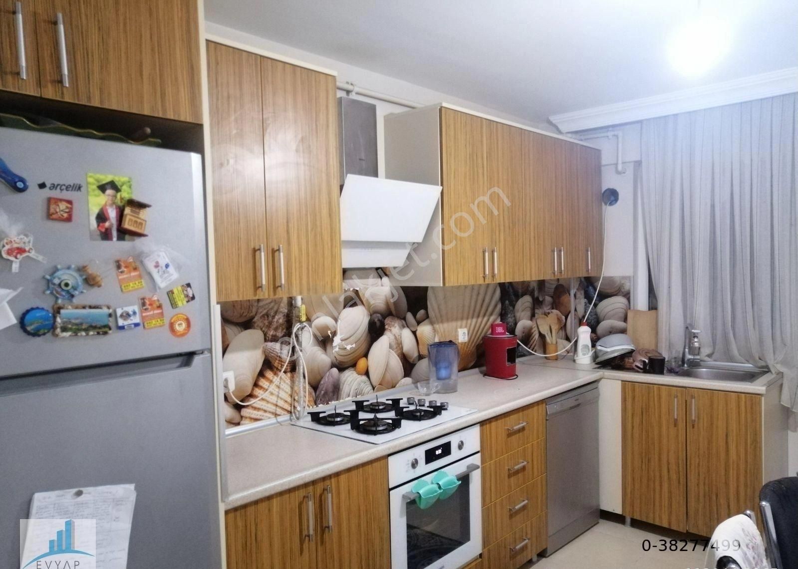 Muhittin Mahallesi Havuzlu Site İçinde Ara Kat 3+1 Daire - Görsel 4