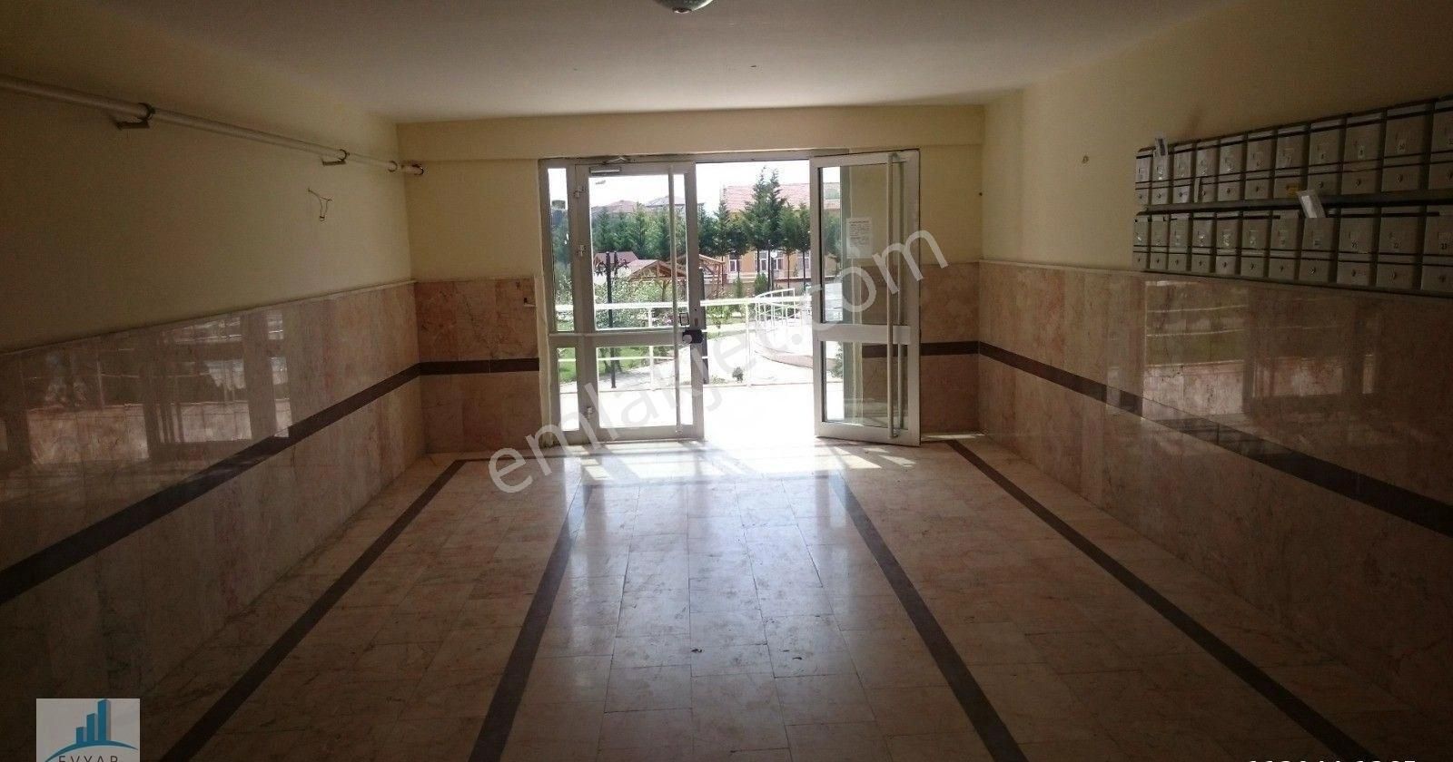 Muhittin Mahallesi Havuzlu Site İçinde Ara Kat 3+1 Daire - Görsel 33