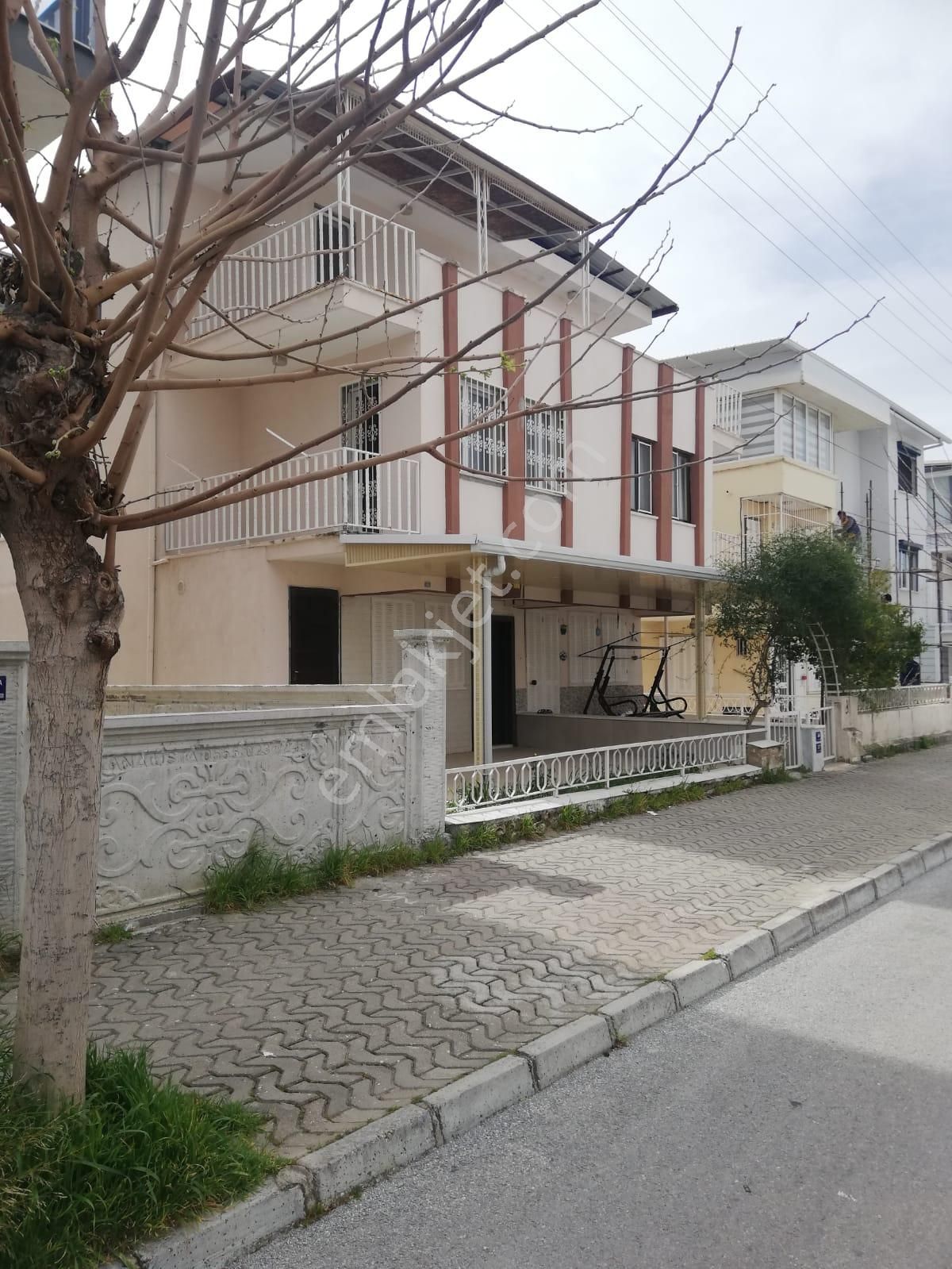 Aydın Nazilli Yöntem Emlaktan Didim Yeni Mahallede Çarşıya Yakın Satılık Teraslı Tribleks Daire - Görsel 2