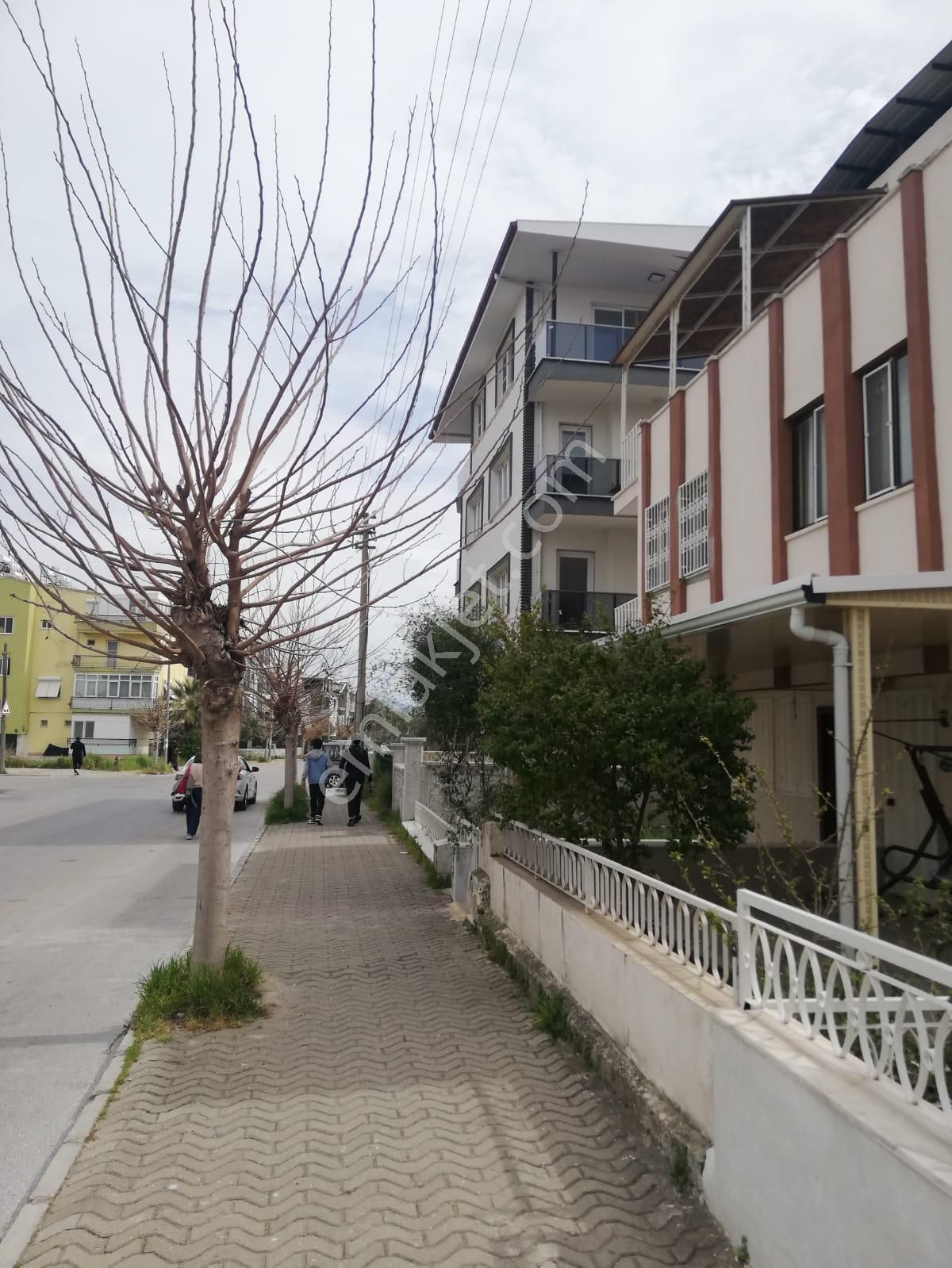 Aydın Nazilli Yöntem Emlaktan Didim Yeni Mahallede Çarşıya Yakın Satılık Teraslı Tribleks Daire - Görsel 3