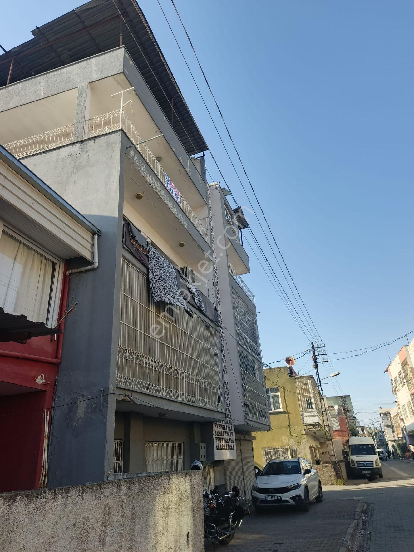 Yeşilevler Mh. Güler Halı Saha Civarı 4 Katlı Müstakil Ev - Görsel 4