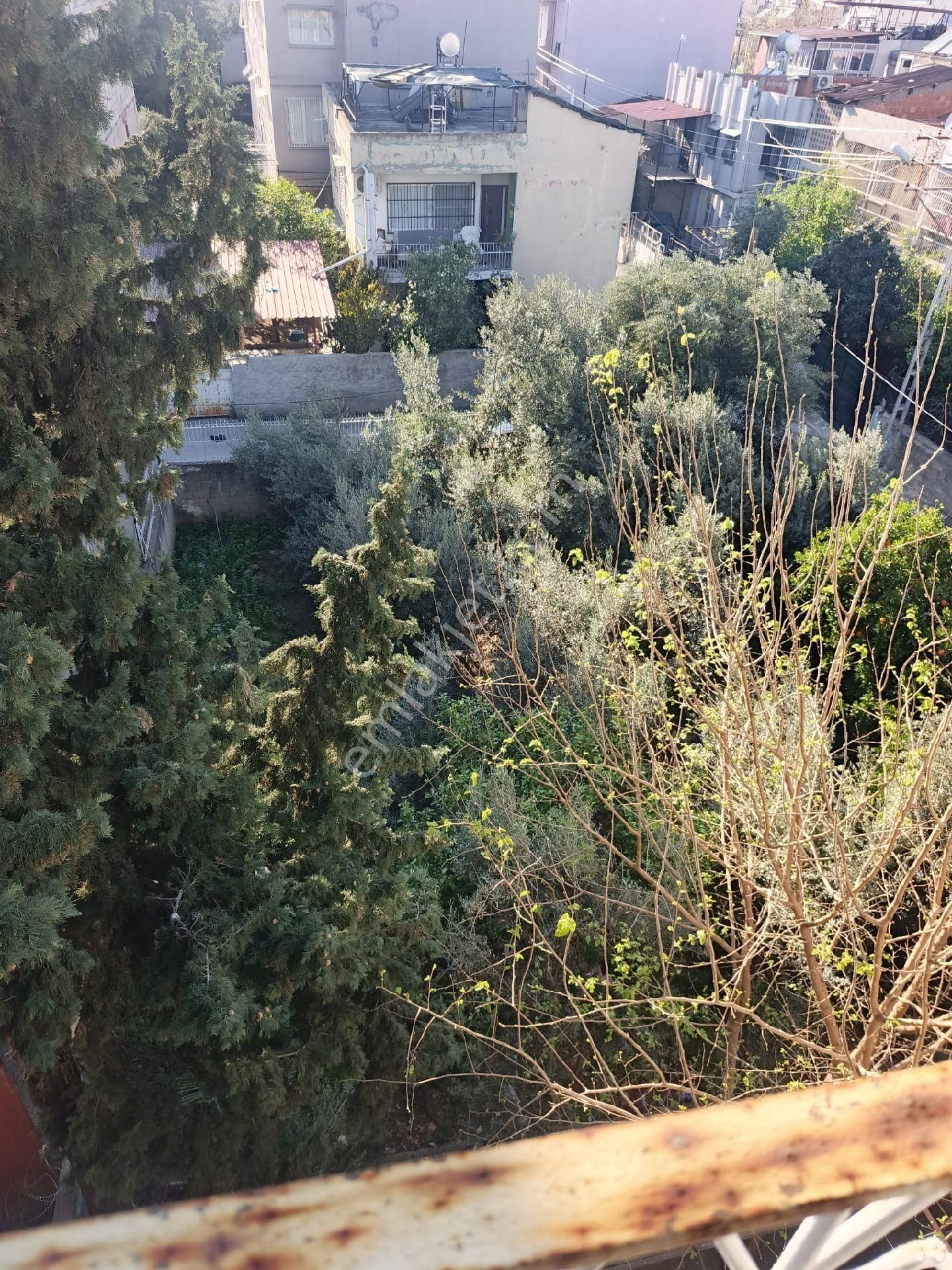 Yeşilevler Mh. Güler Halı Saha Civarı 4 Katlı Müstakil Ev - Görsel 22