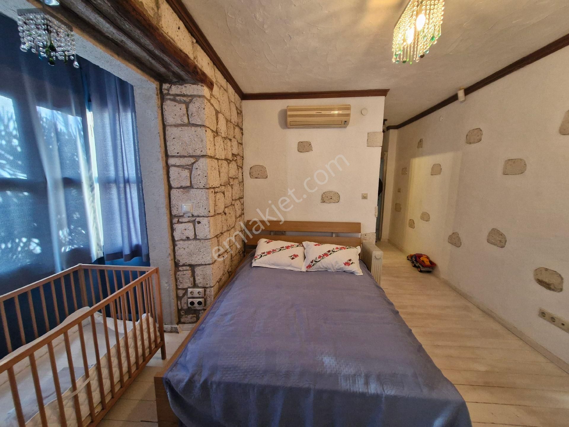 Alaçatıda Müstakil Ticari İmarlı Gerçek Taş Villa Müstakil Havuzlu Mkd Emlak - Görsel 35