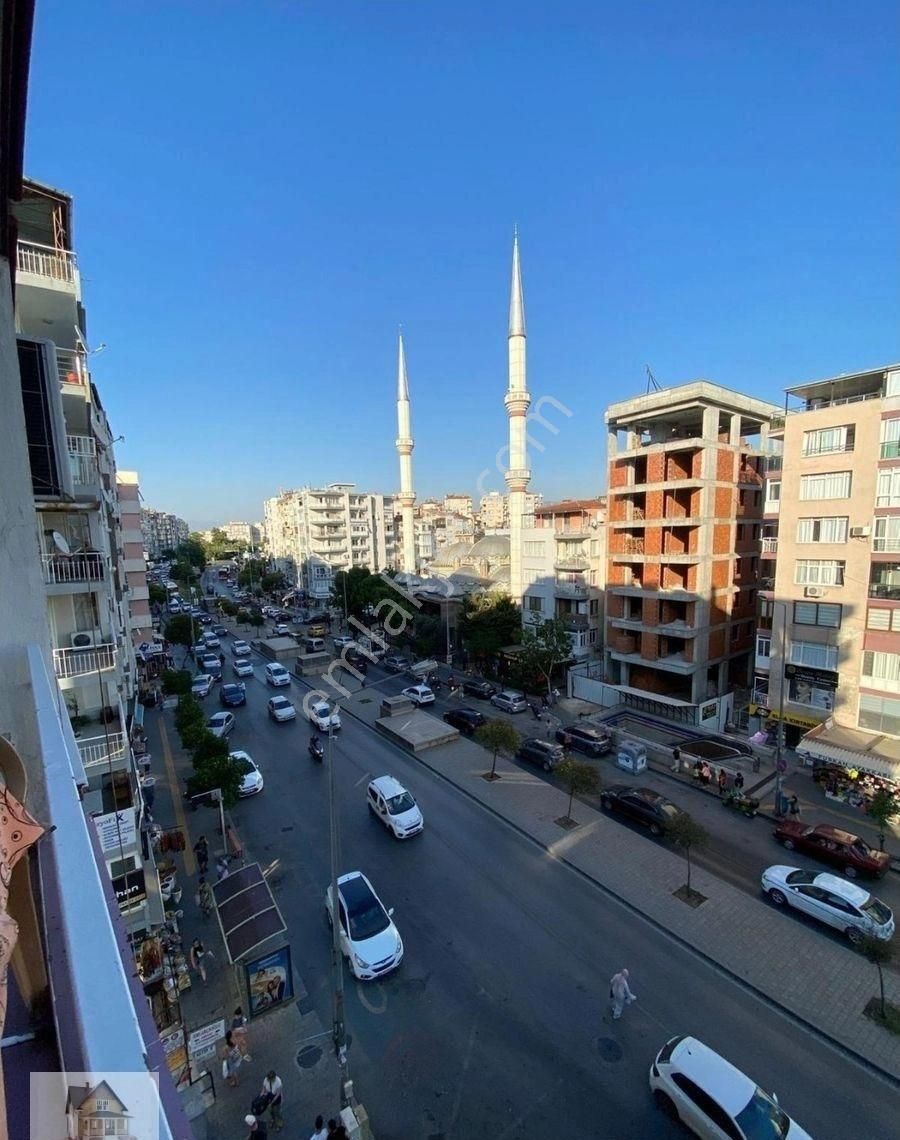 Konak Kılıç Reis Satılık Daire İzmir Konak Kılıç Reiste 3+1inönü Caddeye Bakar 6kat 125m2 Doğalgazlı Asansörlü