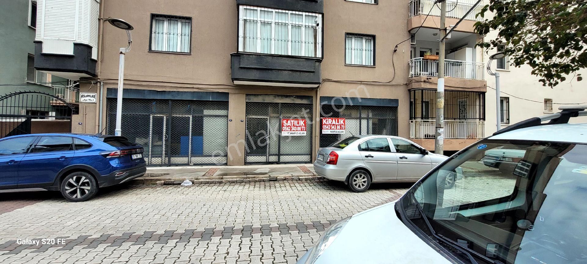 Menemen Esatpaşa Satılık Depo Menemen Esatpaşa Mahallesi'nde Satılık 2 Dükkan!60 M² Dükkan: 3.750.000₺30 M² Dükkan: 2.500.000₺