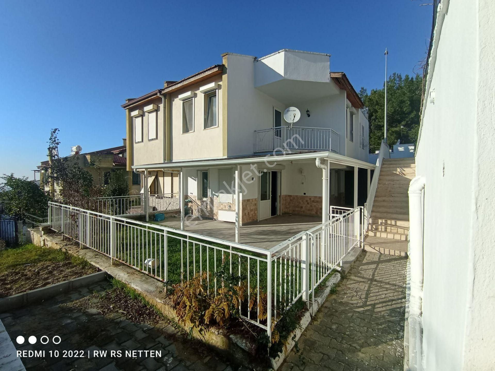 Kuşadası Soğucak Satılık Villa **rs Netten** Kuşadası / Soğucakta 3+1 Satılık Yazlık Tadında Villa