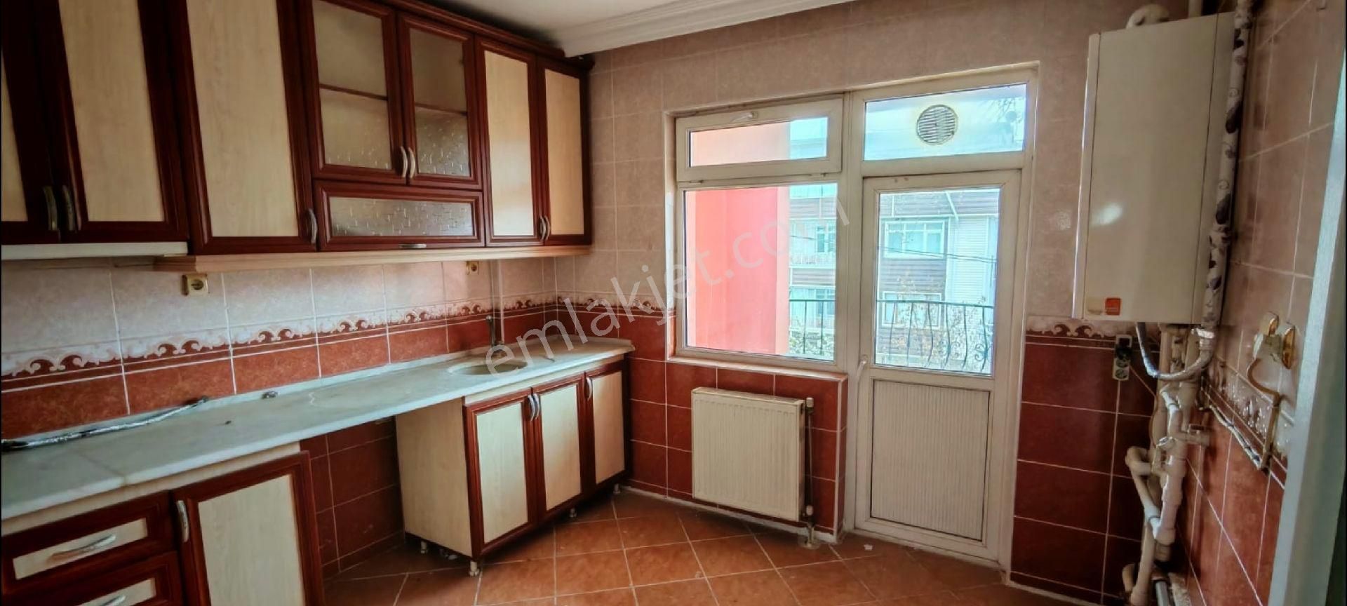 Polatlı Gazi Kiralık Daire Polatlı Anadolu Dan Şehitlik De 5 + 1cadde Üstü Köşe Süper Lokasyonlu Kiralık Dubleks