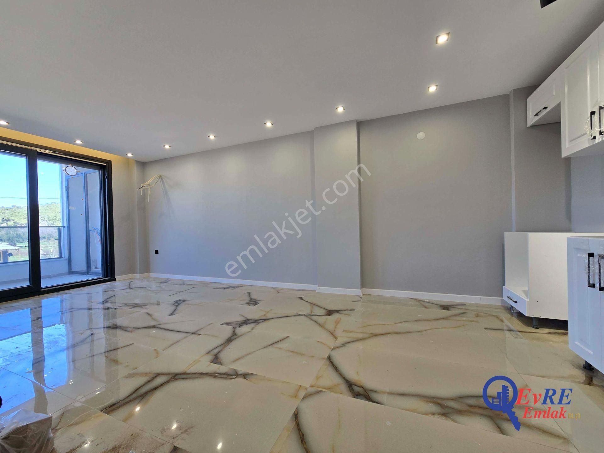 Evre Emlaktan Sarımsaklıda Satılık 2+1 Sıfır Daire Lüks Site İçi - Görsel 3