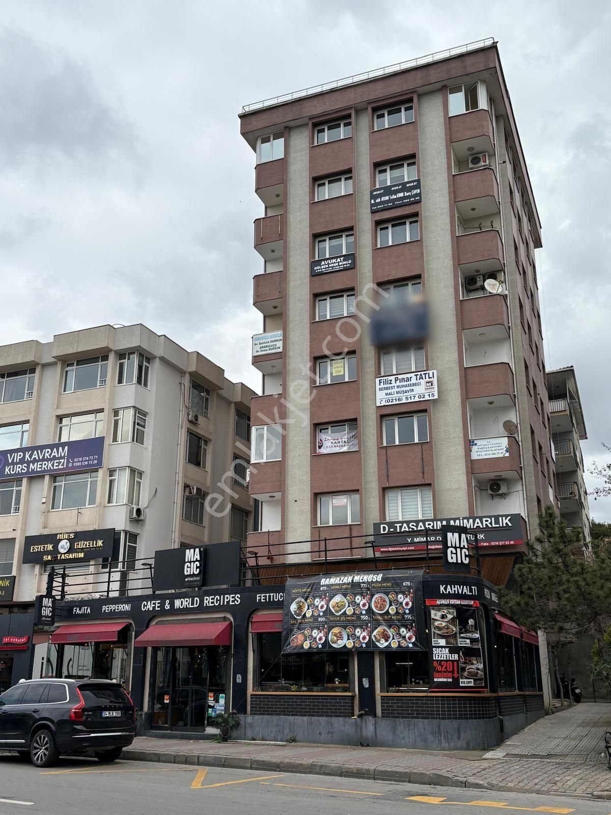 Kartal Petroliş Satılık Daire ▃artemin▃petroliş'te Cadde Üzeri Ön Cephe Balkonlu 80m² 2+1!