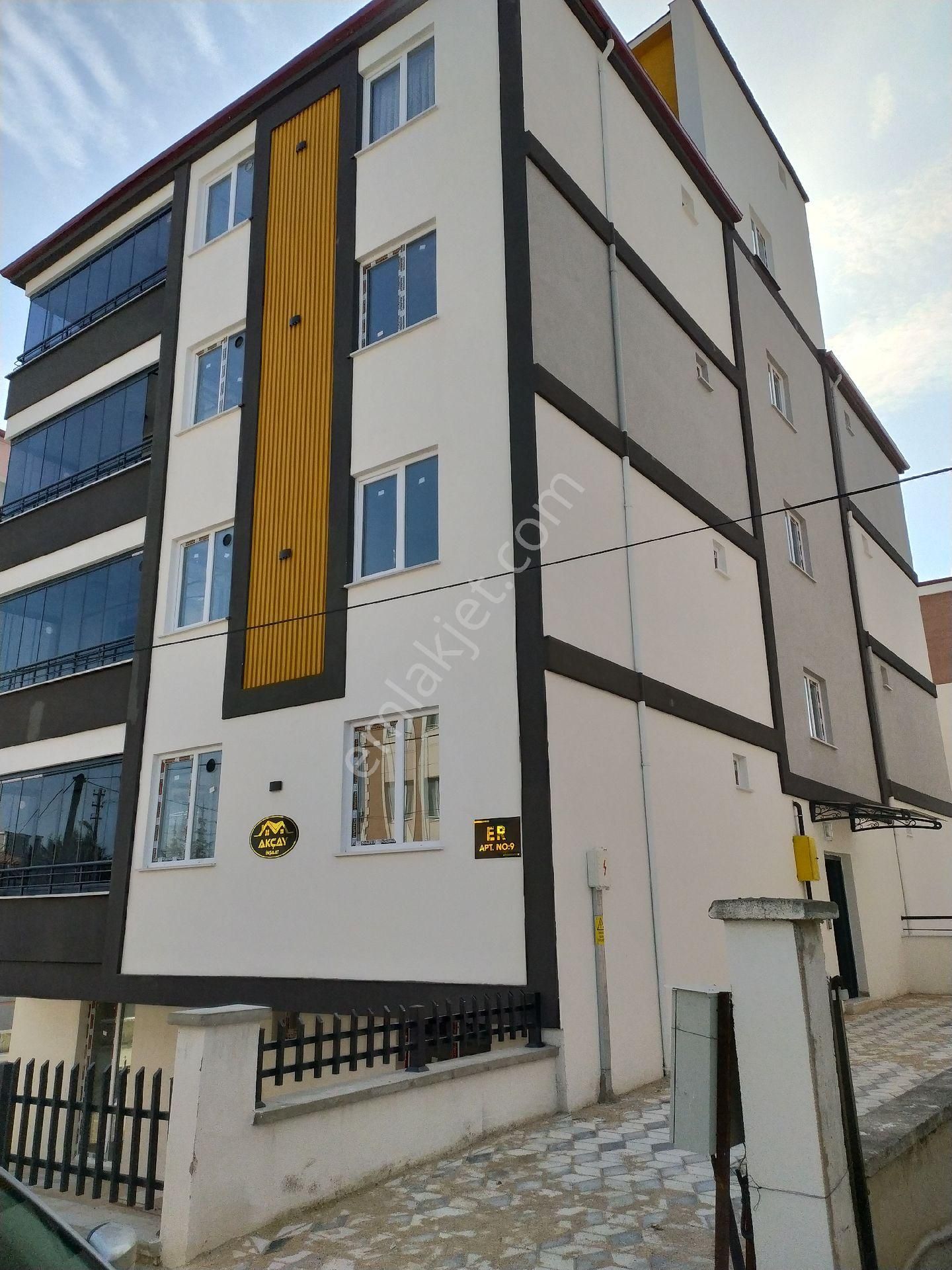 Merzifon Yeni Satılık Daire Kaya Emlaktan Satılık 2+1 Daire 95 M2