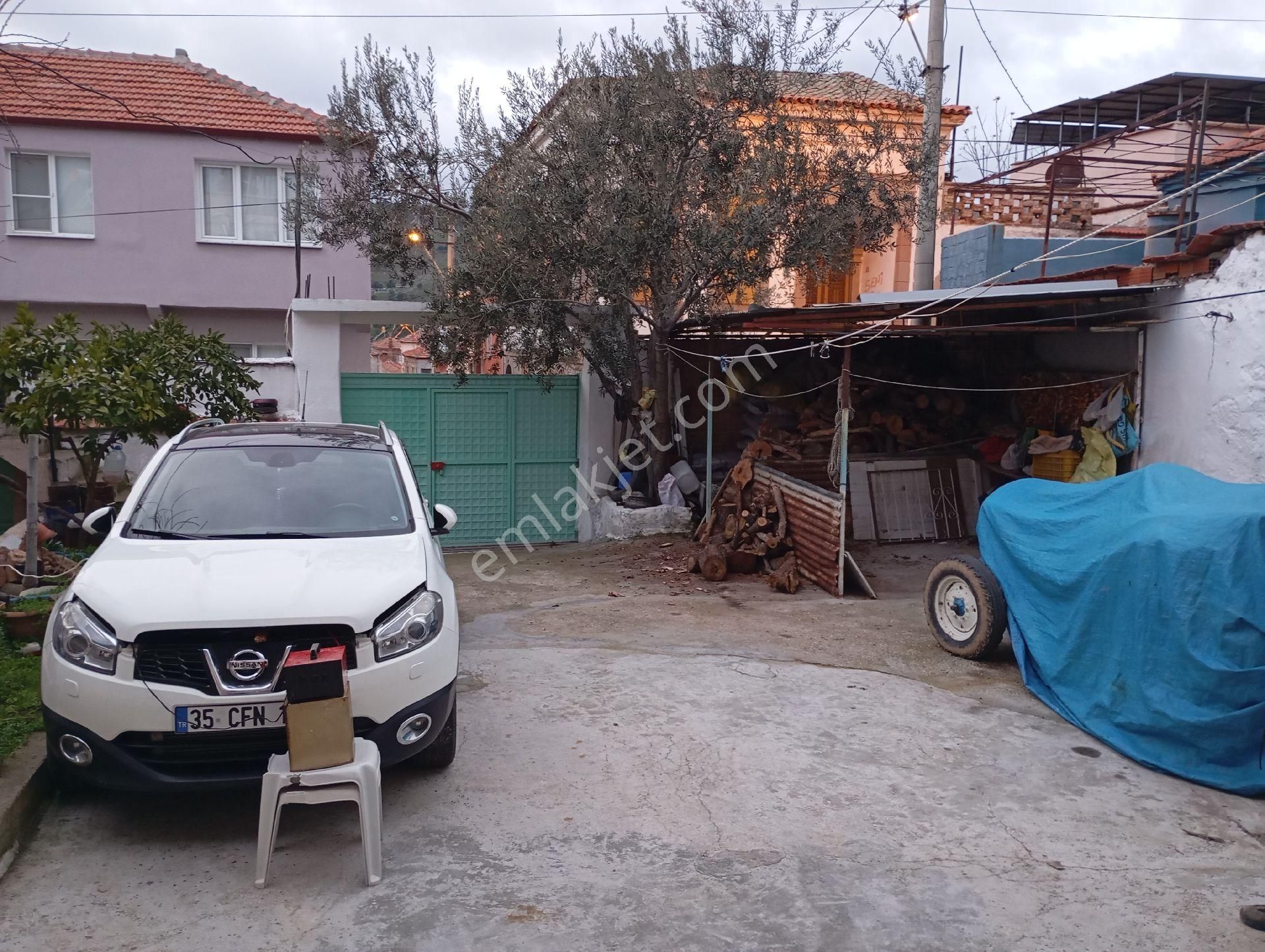 Elit Emlak'tan Bergamada Satılık Kaloriferli Ev - Görsel 22