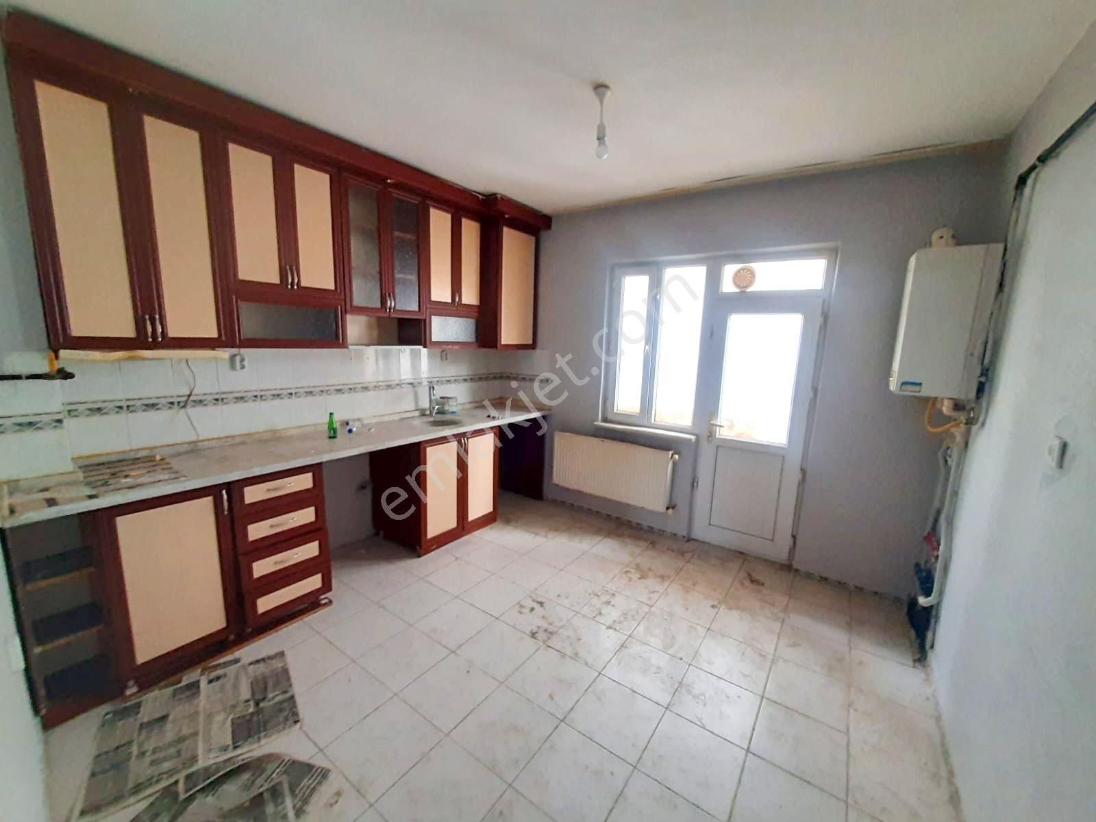 71 Evler Mahallesi Kiralık 3+1 Daire
