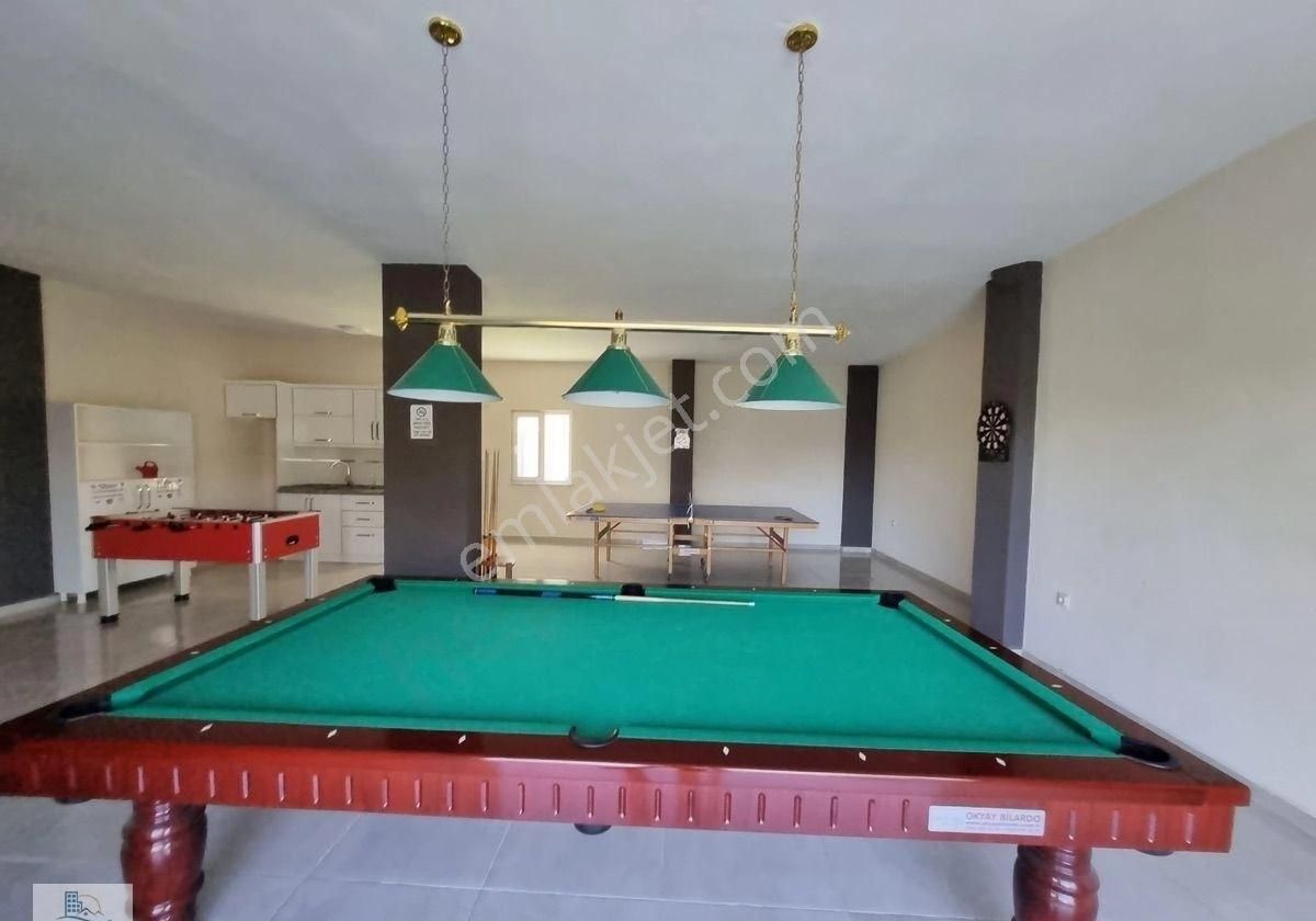 Efeler Mahallesinde Yüksek Giriş Havuzlu Eşyalı Asansörlü 1+1 Daire - Görsel 22