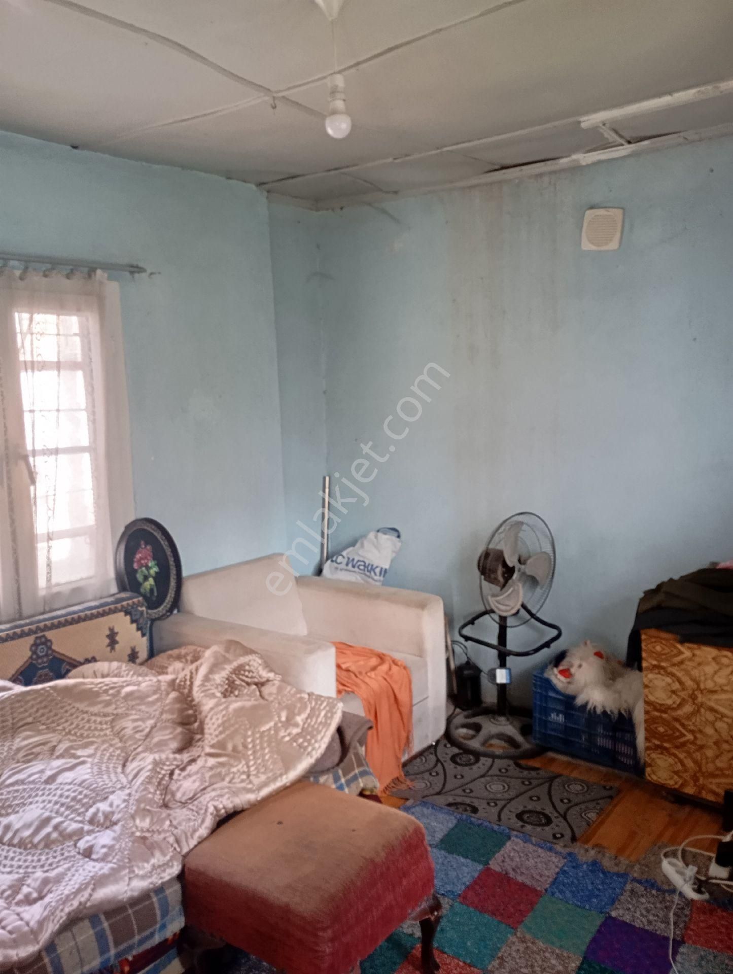 Elit Emlak'tan Bergamada Satılık Mustakil Ev - Görsel 3