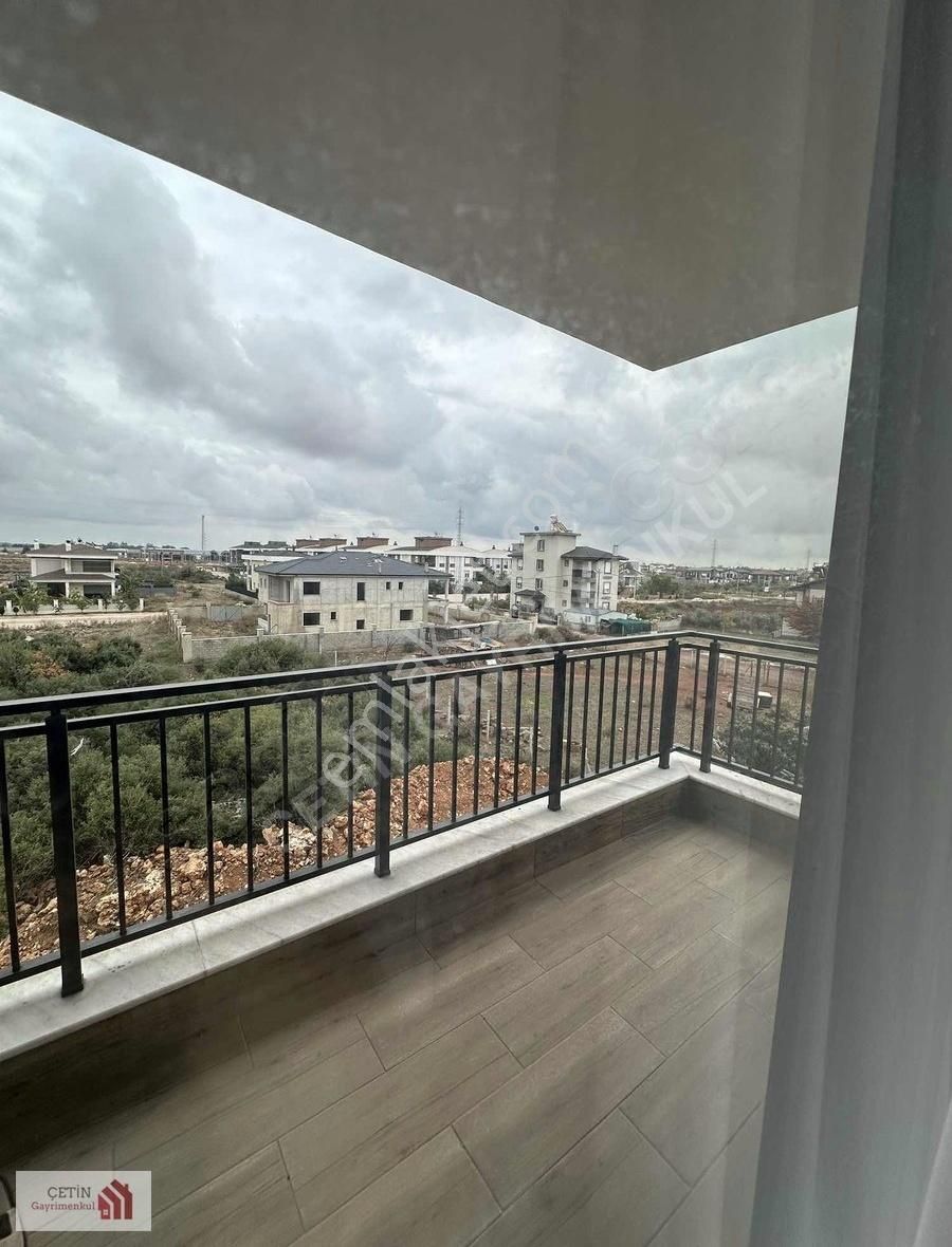 Döşemealtı Altınkalede 4+1 Tripleks Havuzlu Villa - Görsel 13