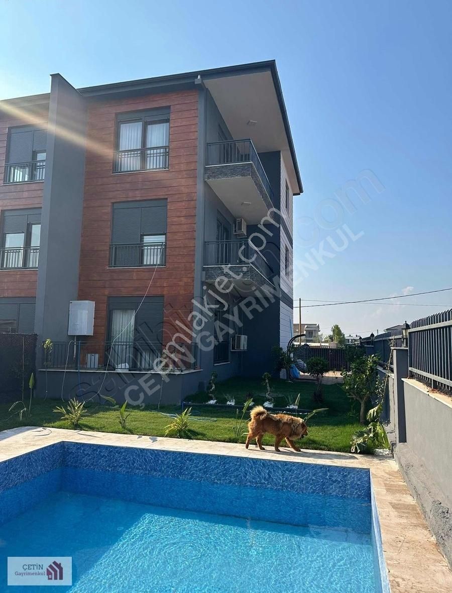 Döşemealtı Altınkalede 4+1 Tripleks Havuzlu Villa - Görsel 18