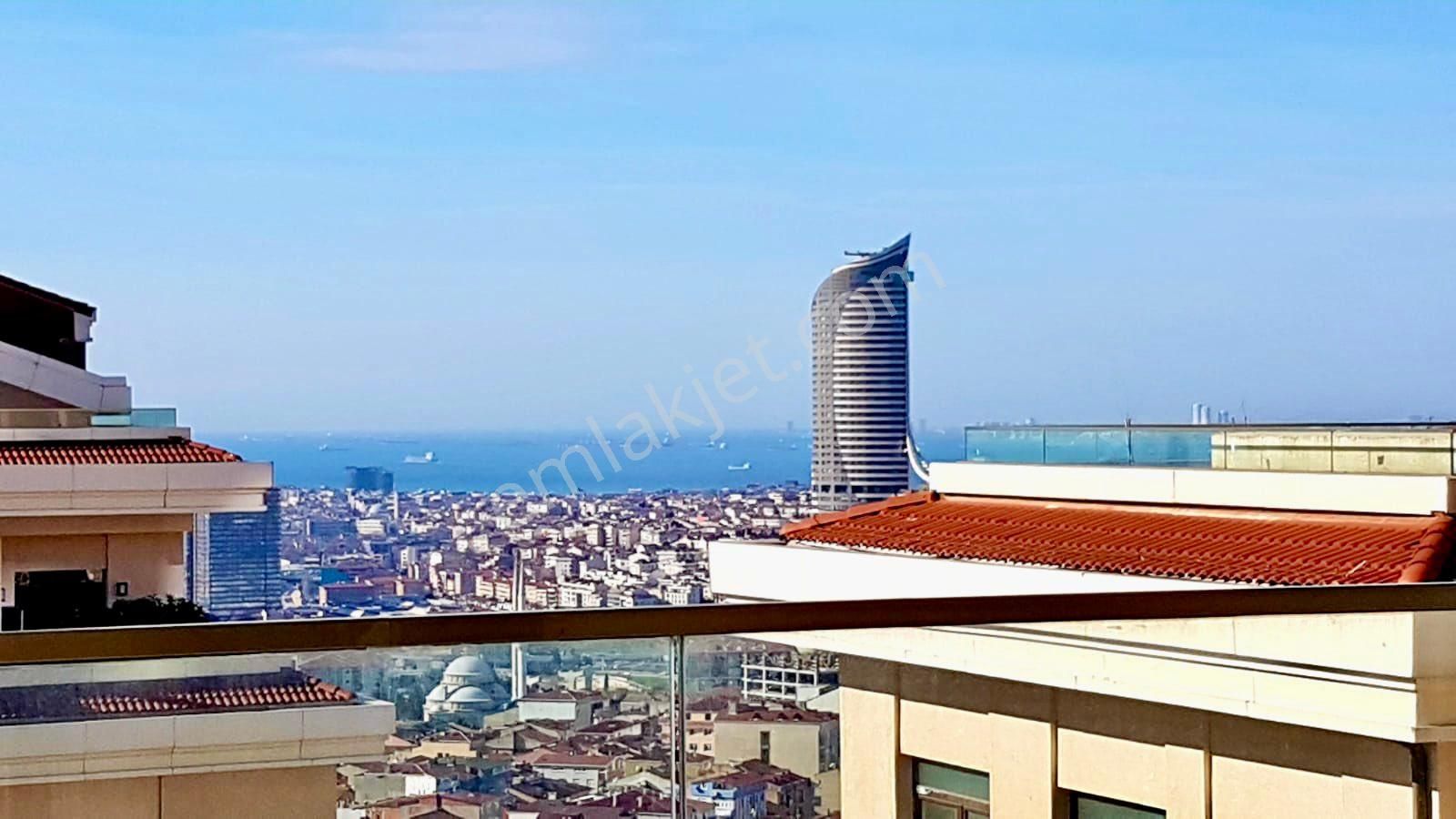 Üsküdar Ünalan Satılık Daire Emaar Square Satılık Dubleks Daire