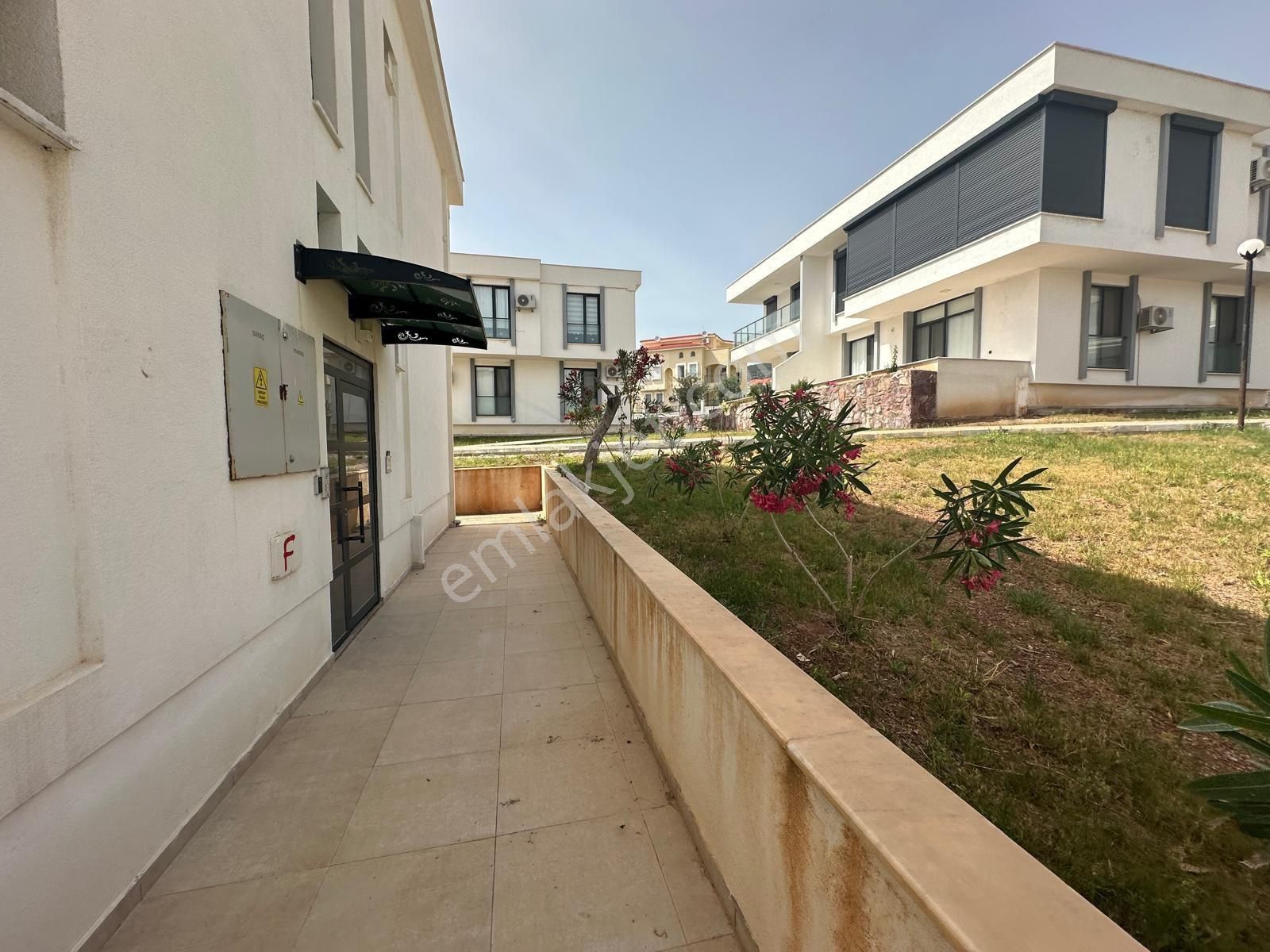 Didim Akbükte Site İçinde Satılık 2 + 1 Eşyalı Daire - Görsel 8