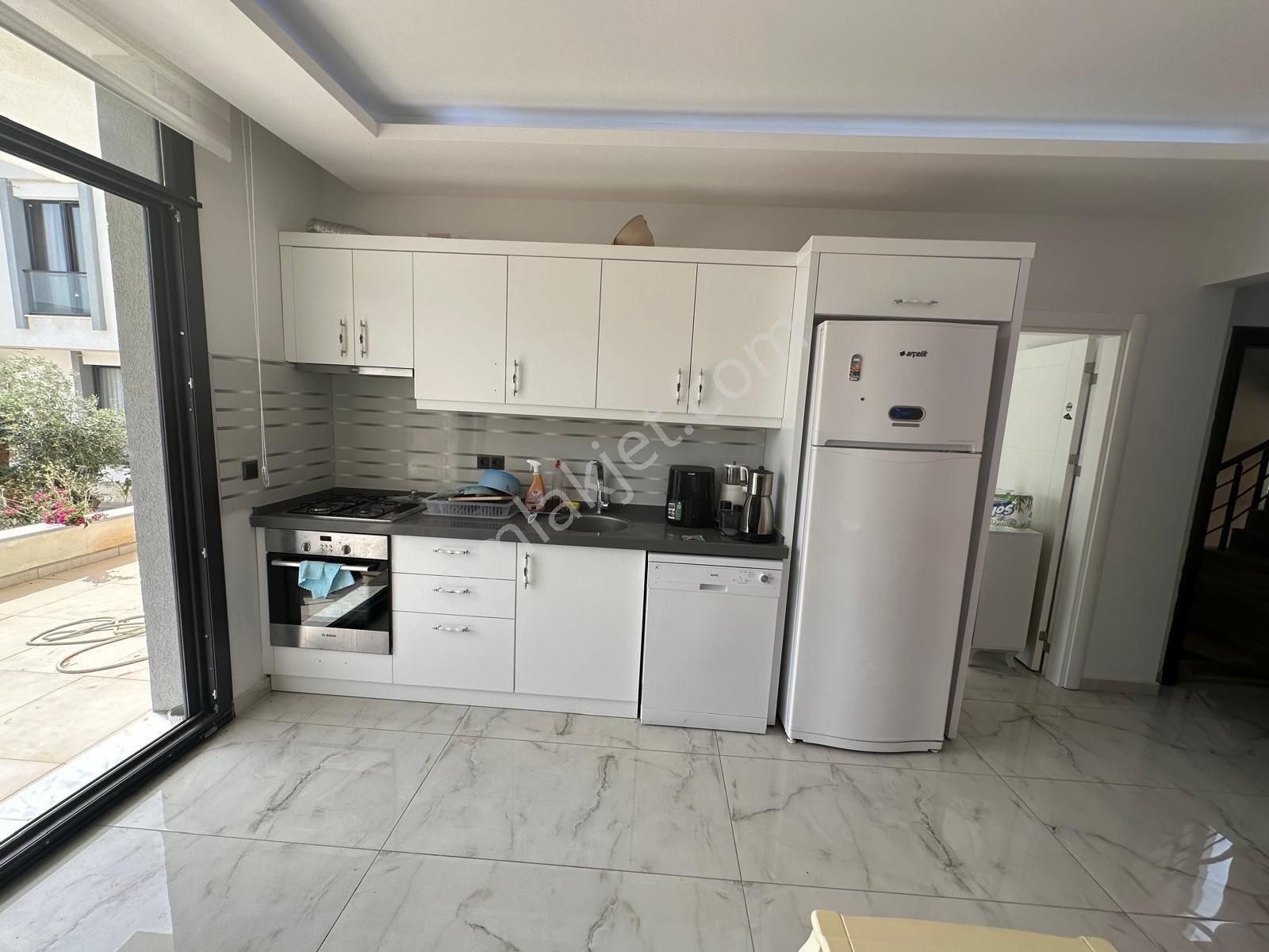 Didim Akbükte Site İçinde Satılık 2 + 1 Eşyalı Daire - Görsel 14