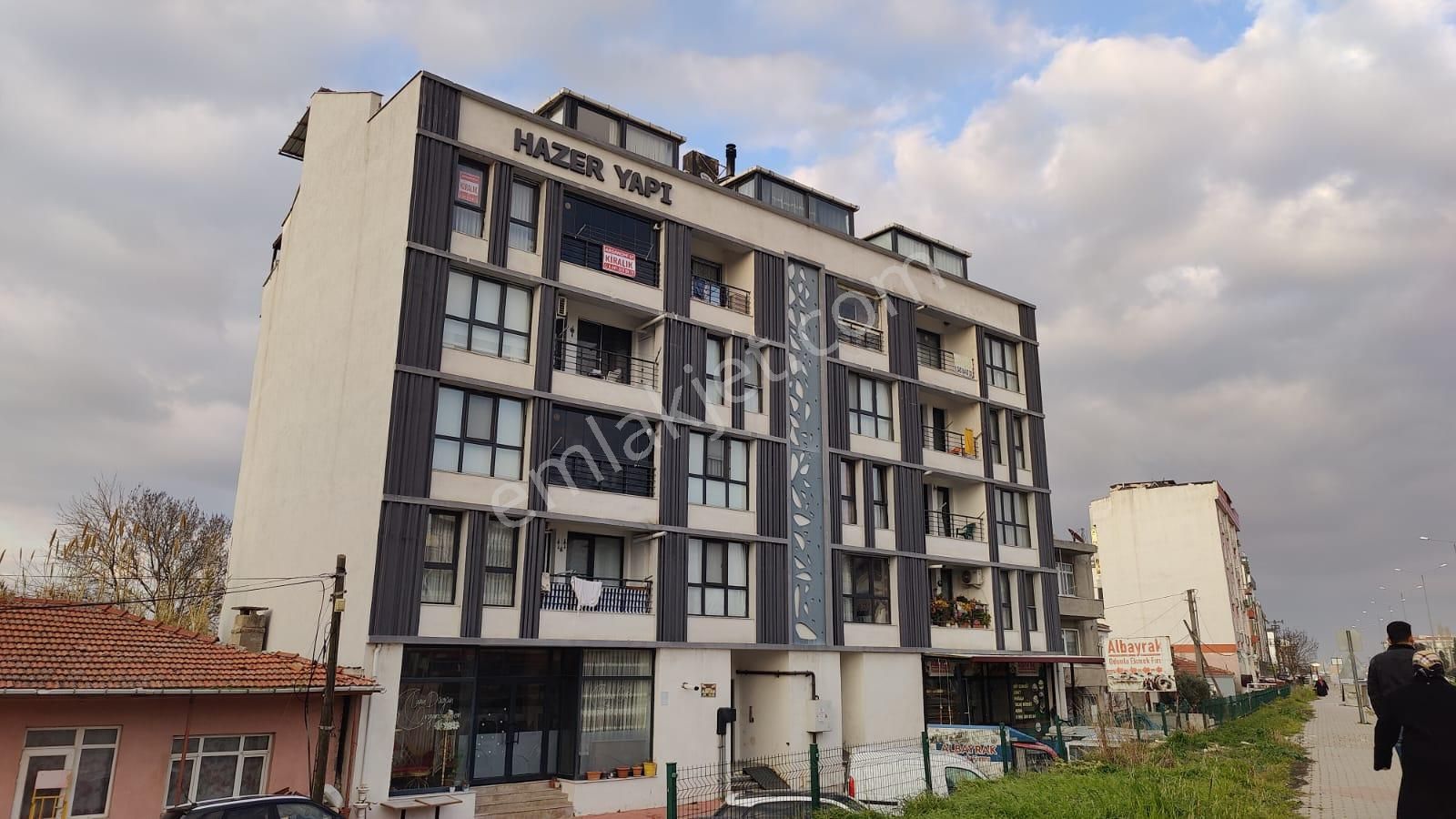 Çanakkale,lapseki,çardk,cadde Üzeri Eşyalı Kiralık Dubleks Daire