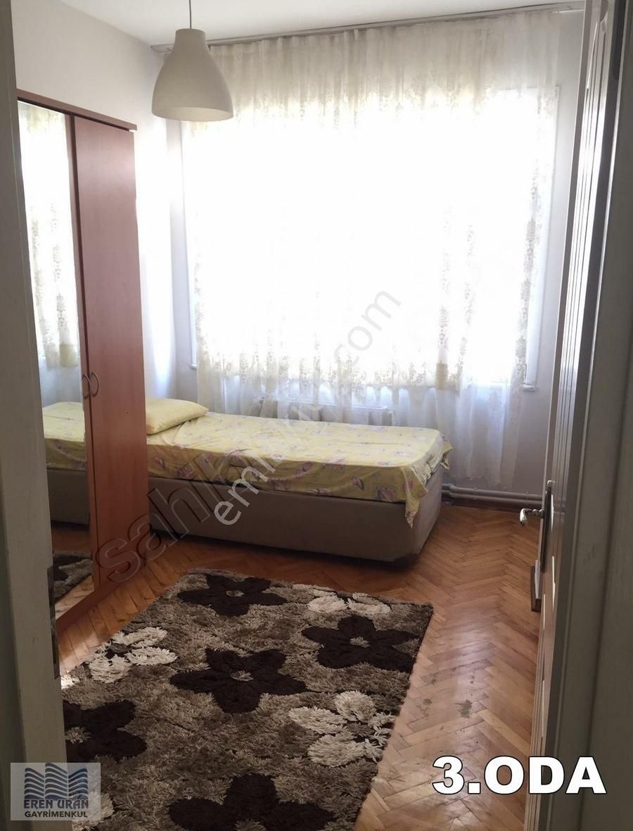 Güngören Abdurrahman Nafiz Gürman Kiralık Daire Merter Full Eşyalı 3+1 Daire Aidat Yok Otopark Var