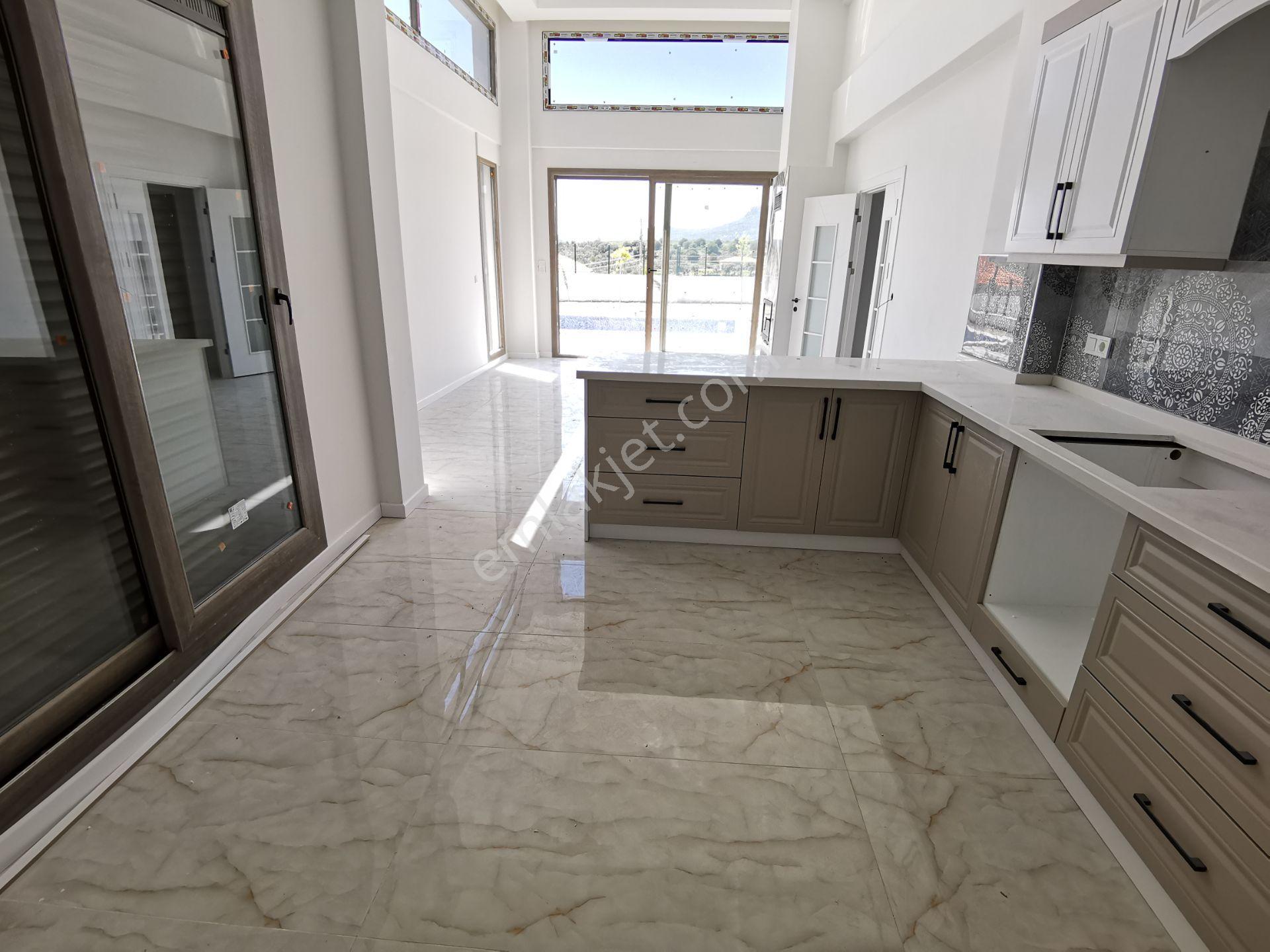 Şemikler Mahallesi Satılık 4+1 Müstakil Havuzlu Villa - Görsel 10