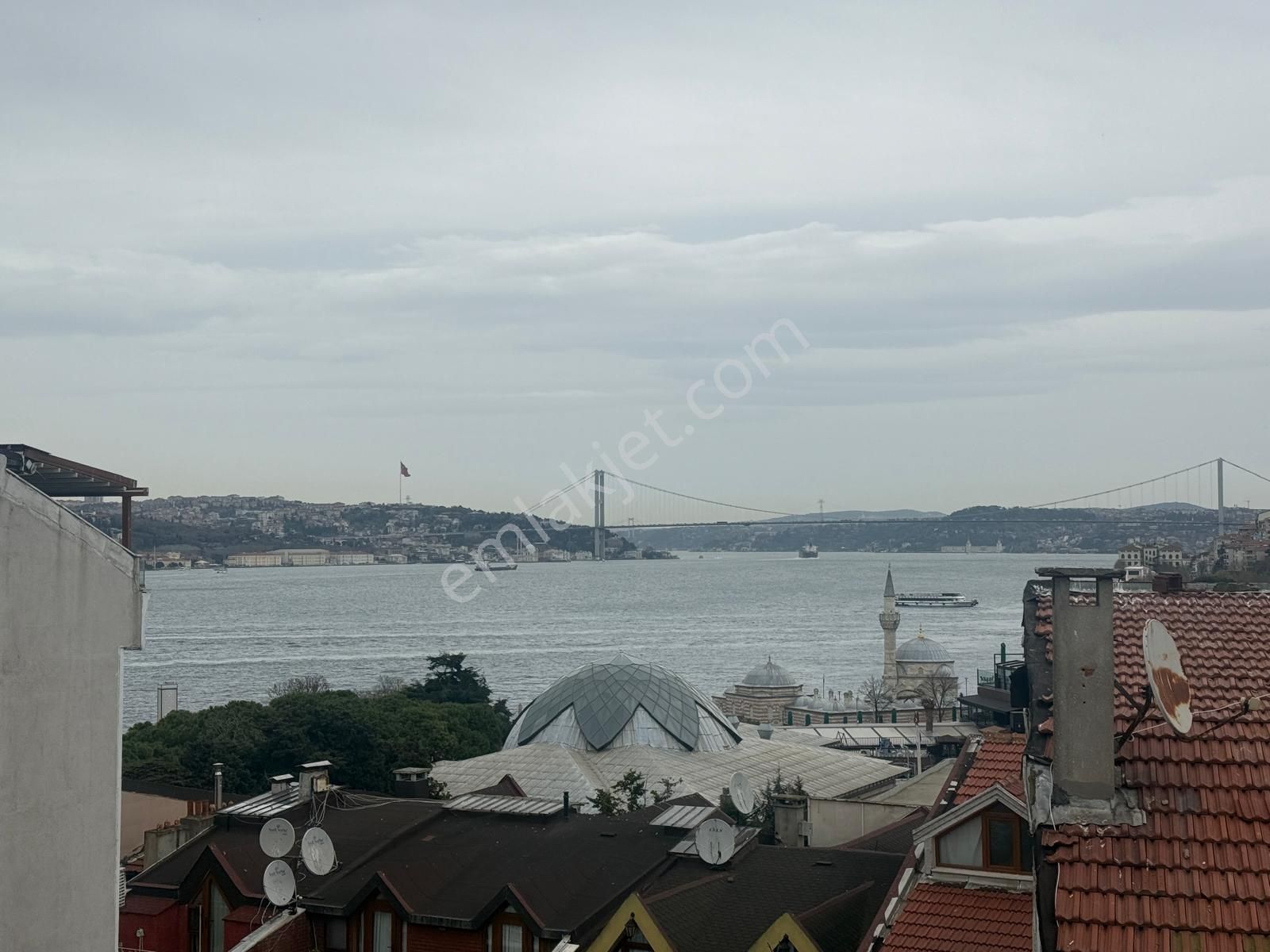 Üsküdar Aziz Mahmut Hüdayi Okula Yakın Kiralık Daire Üsküdar Sahile Yakın 3+1 160m2 Deniz Manzaralı Kiralık Daire