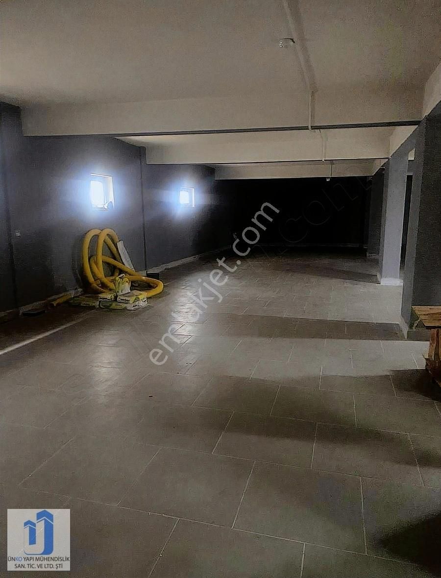 Gölcük,ipekyolu Bulvarında,satılık, Kurumsal Kiracılı Dükkan - Görsel 3