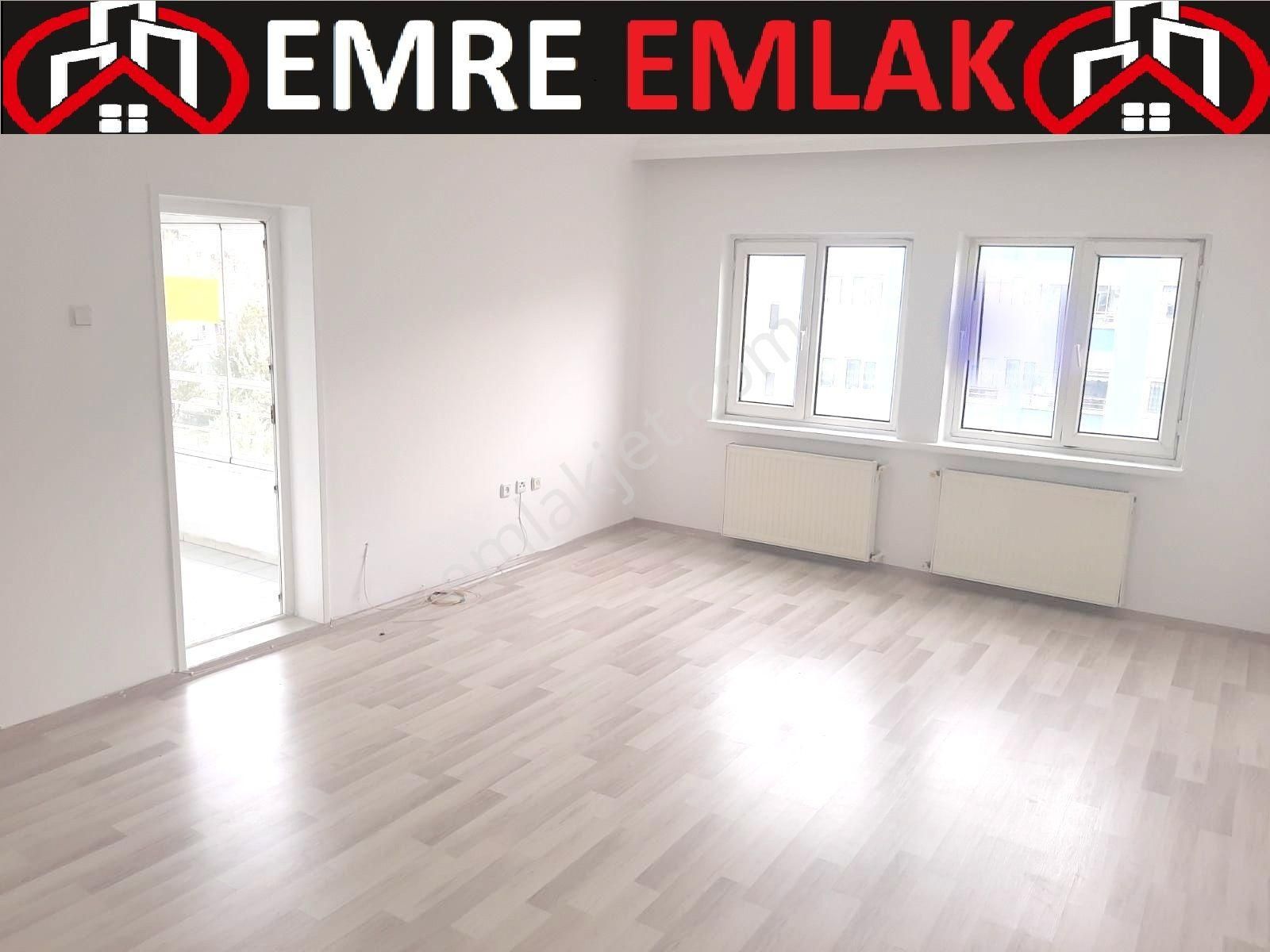 Etimesgut Topçu Satılık Daire Emre Emlaktan Ahimesut Bulvarı Yanı Site İçi 3+1 Satılık Daire