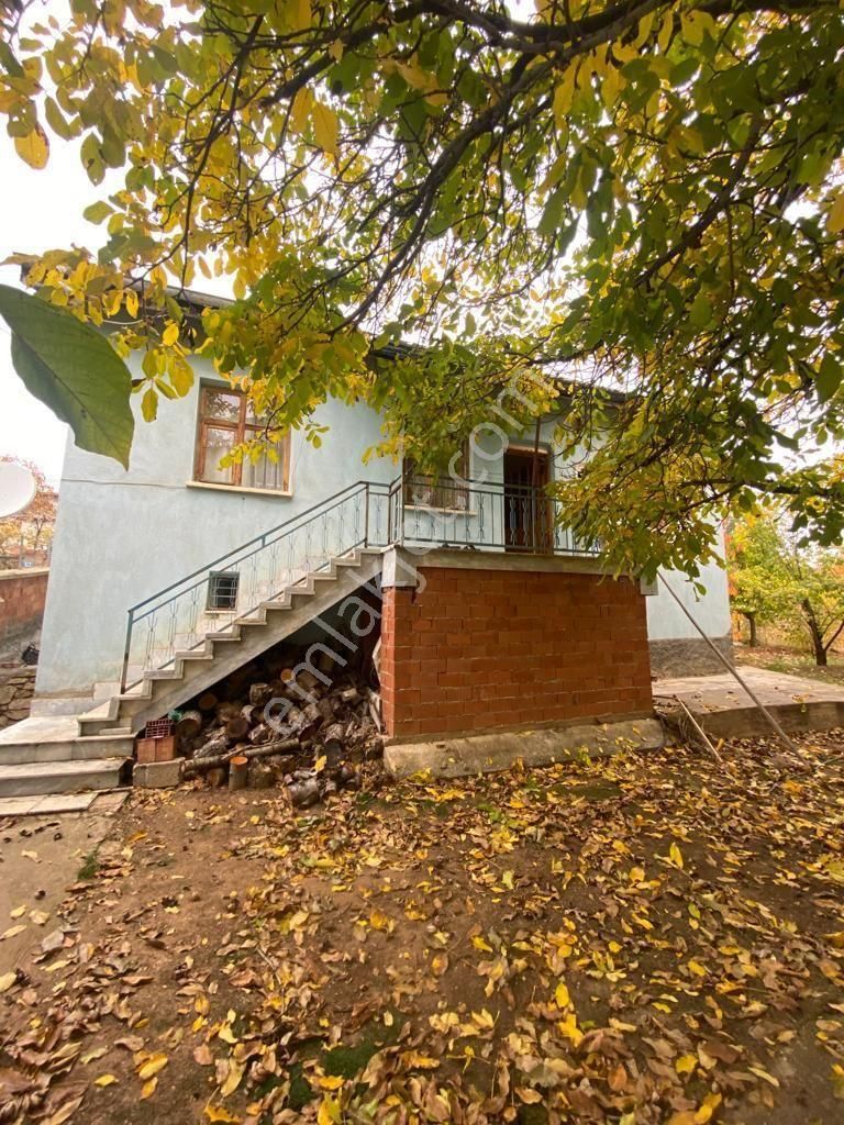 Konya Hüyük İlmen Mah Satılık Bahçeli Mutakil Ev - Görsel 5