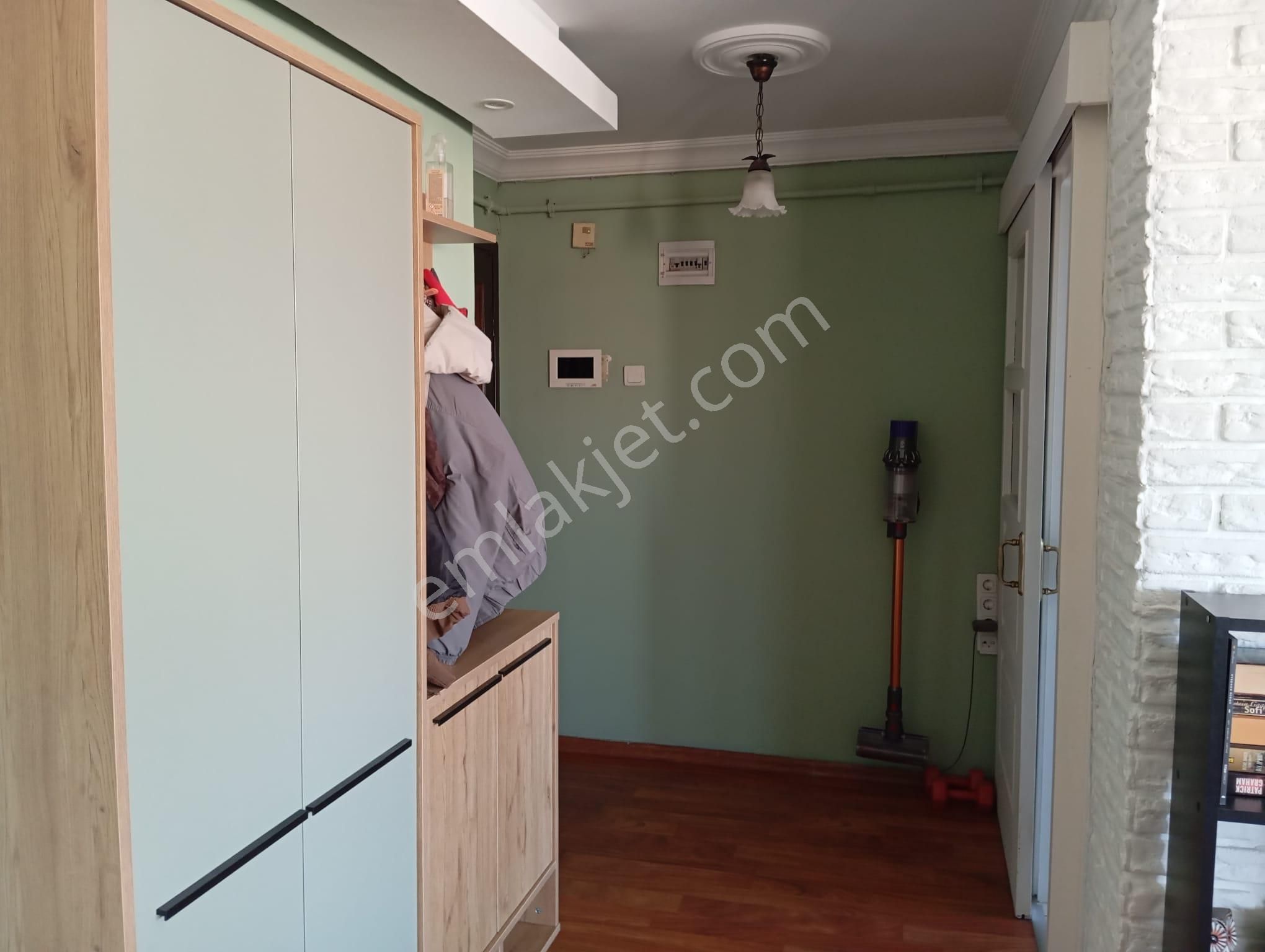 Bahçelievler Hatay Pazaryeri Metro Yakını Otoparklı - Görsel 3