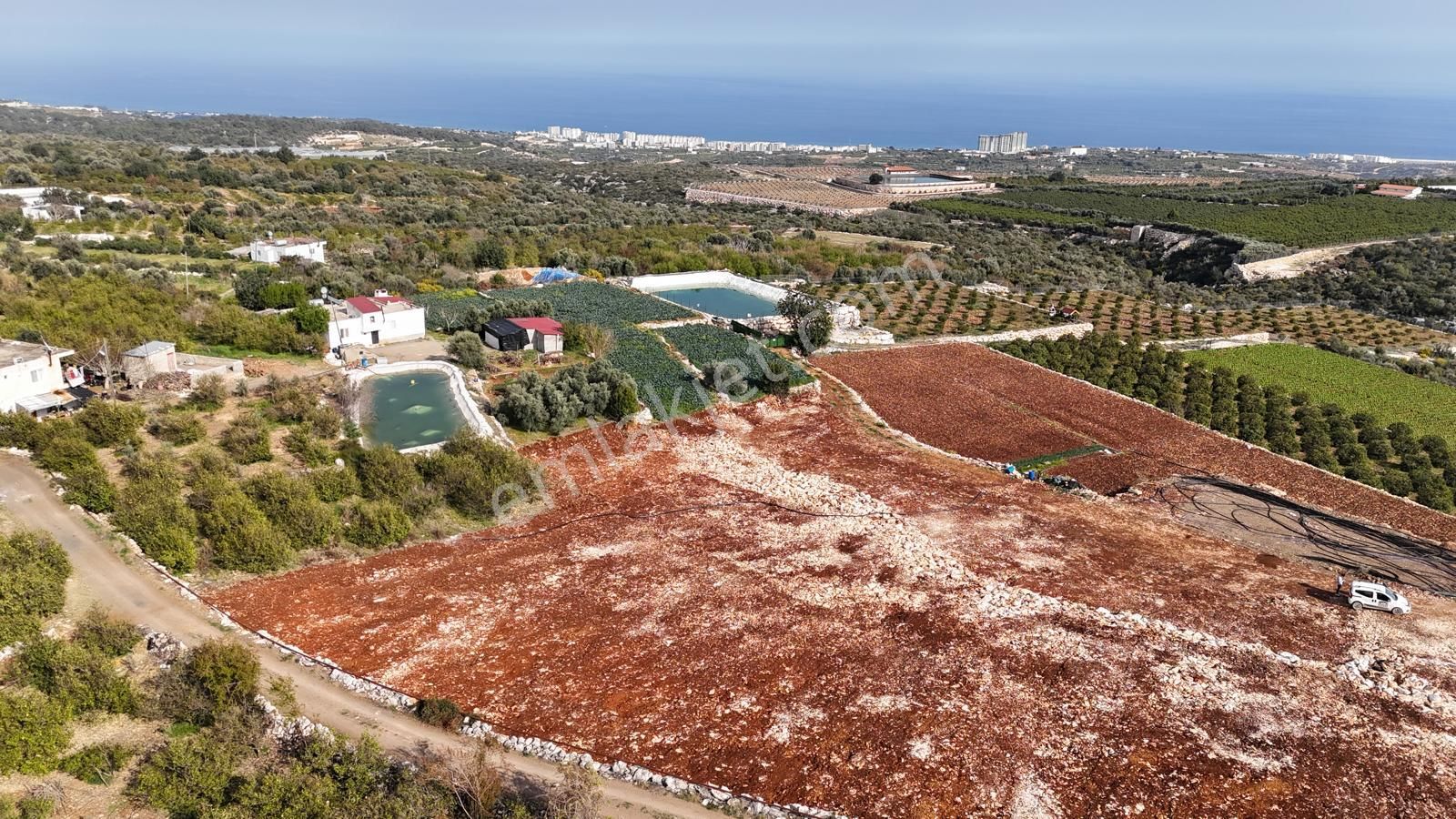 Ata'dan Erdemli Batısandal'da Villa İmarlı Satılık Arsa
