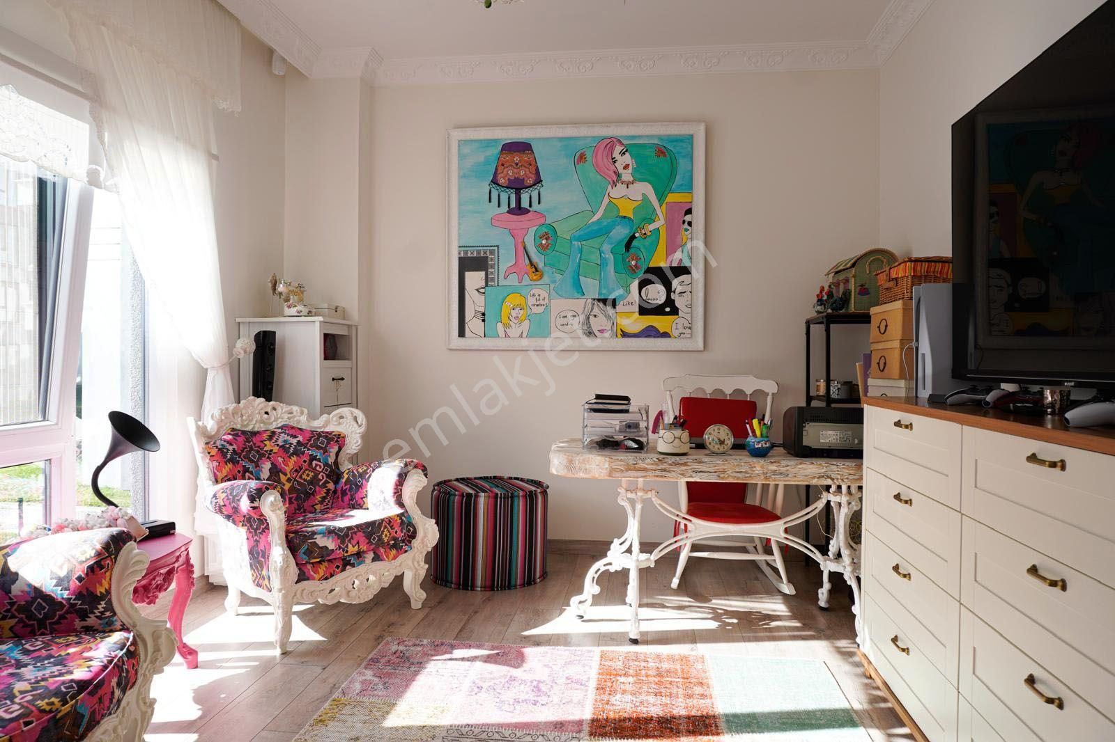 İstanbul House'dan Tepe'de Site İçi Özel Yapım 5+2 Satılık Villa - Görsel 18