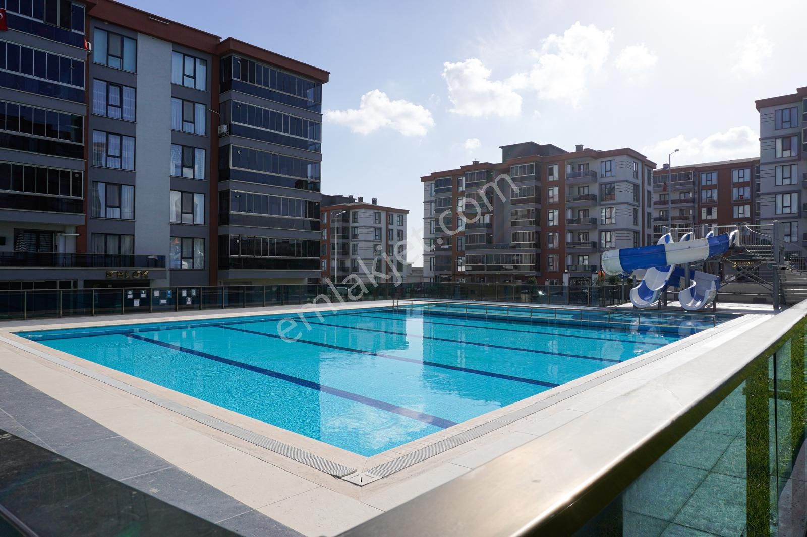 İstanbul House'dan Tepe'de Site İçi Özel Yapım 5+2 Satılık Villa - Görsel 34