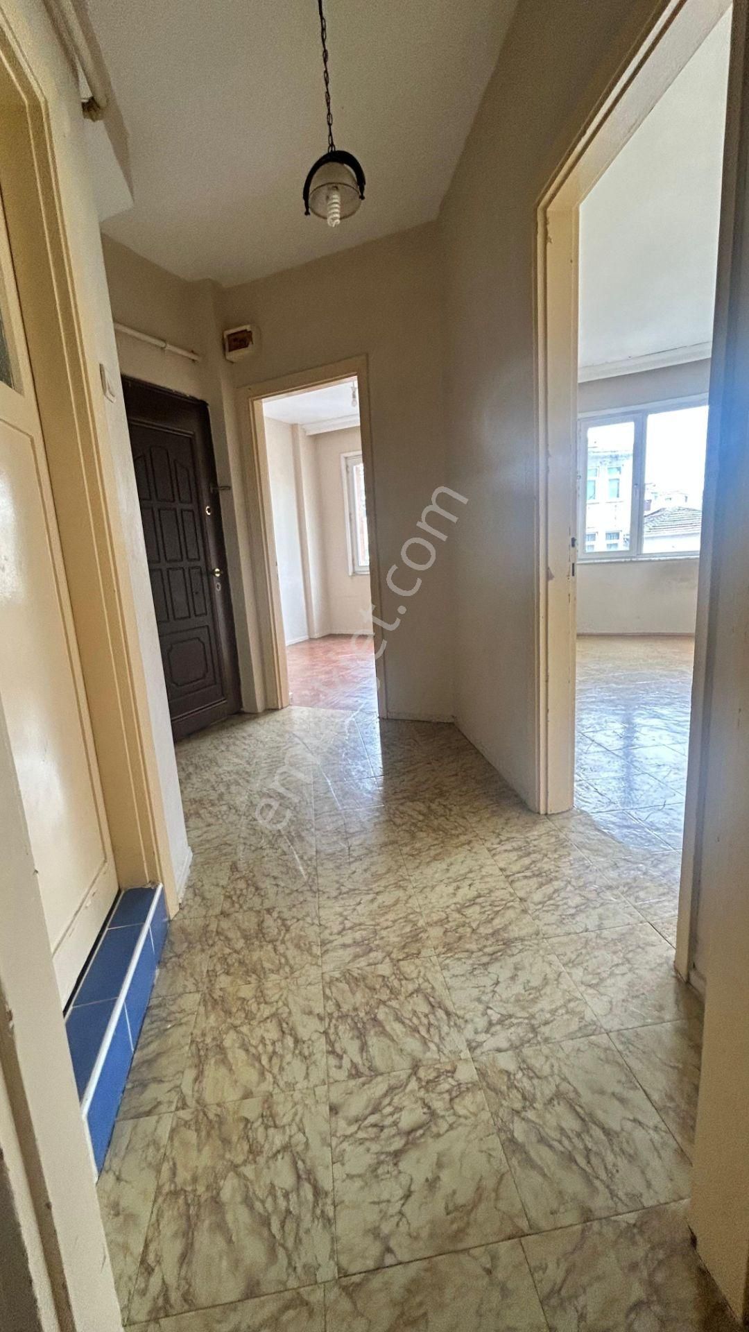 Üsküdar Doğancılar Caddesinde Köşe Binada Satılık 3+1 Daire - Görsel 16