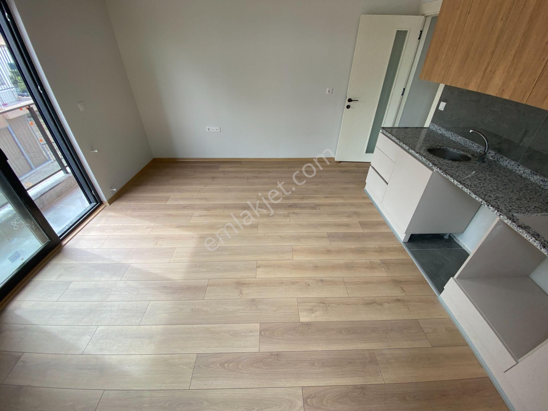 Kaleiçi Ve Tramvay Yakını Katta 2+1 Sıfır Daireler - Görsel 9