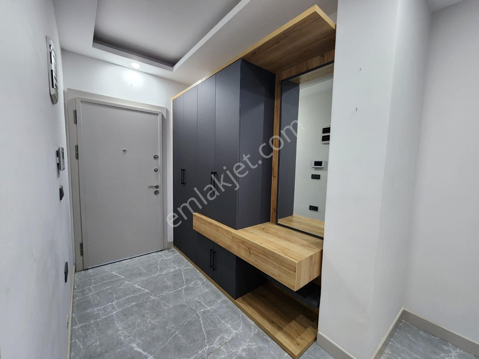 Kumsaldan İkizçayda Asansörlü 2 Yaşında Ön Cephe_2+1_geniş Daire - Görsel 33