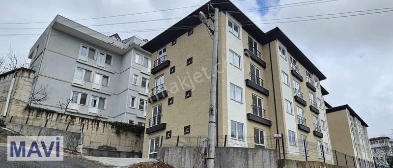 Serdivan Kemalpaşa Satılık Daire Remax Mavi 'den Kampüsün Yanı,tek Tapu 2 Adet 1+1 Satılık Daire